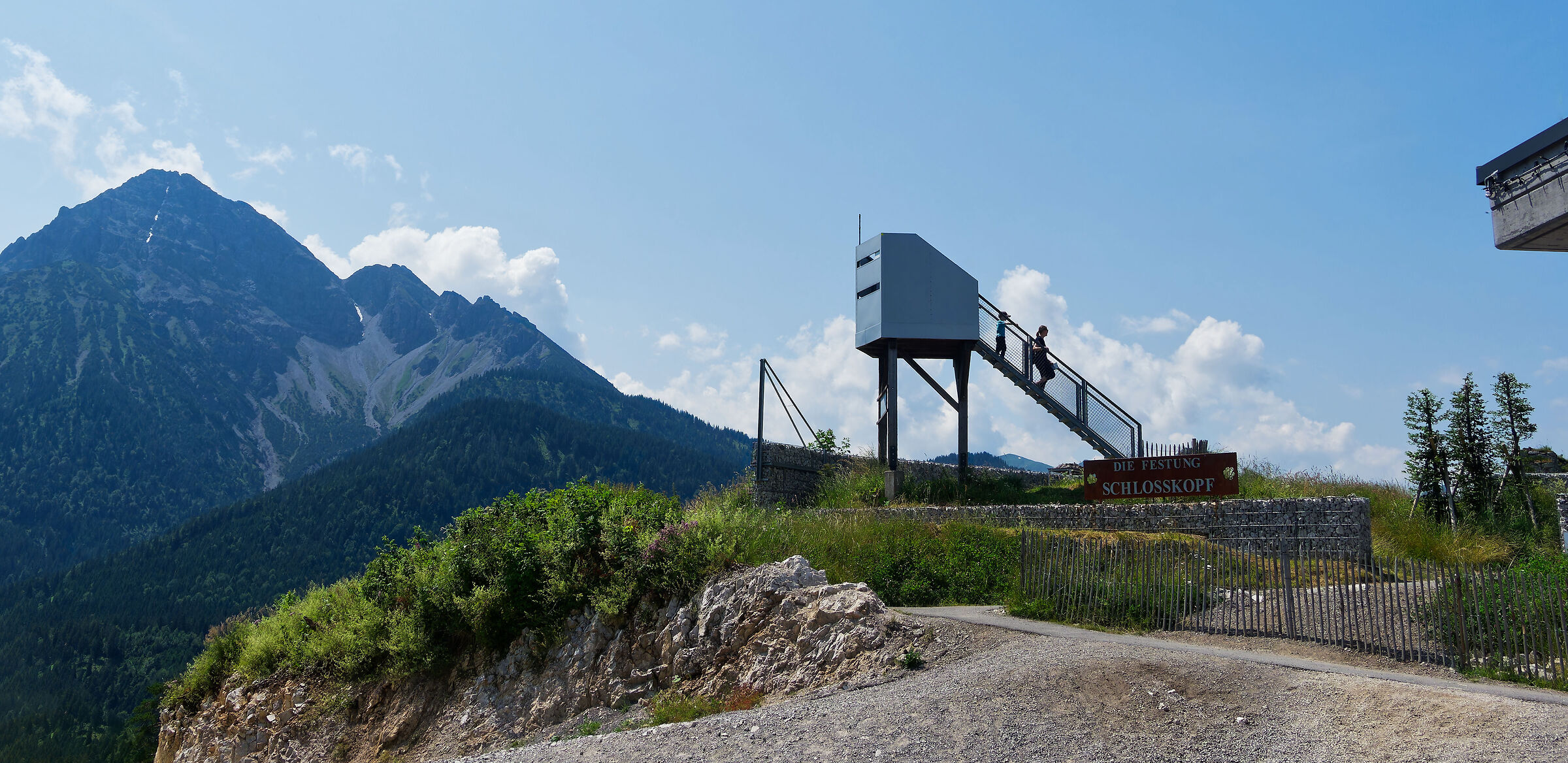 Panoramic point for young and old