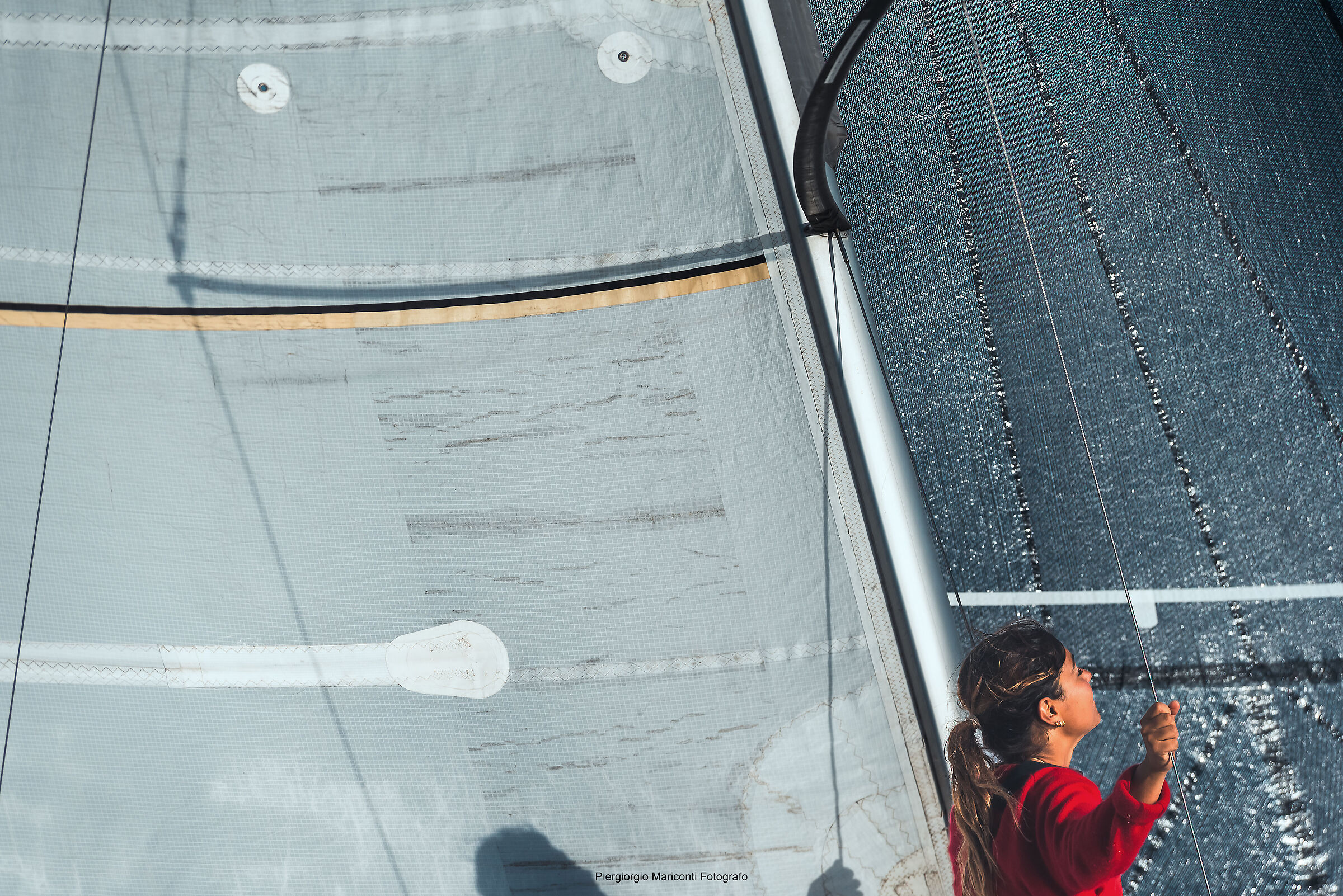 She's a solo sailor 3