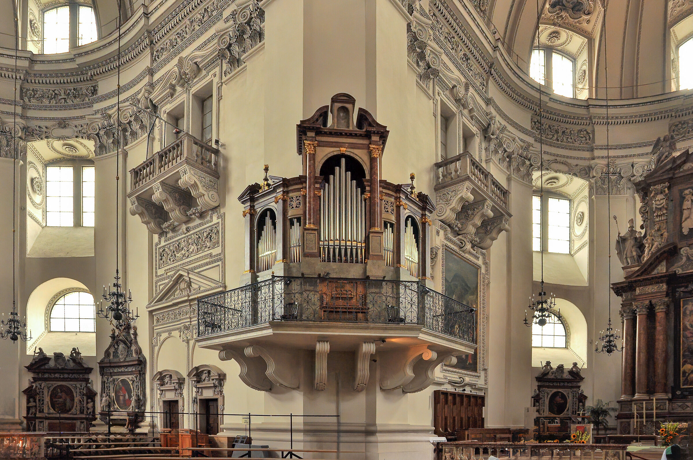 Salisburgo chiesa con organo