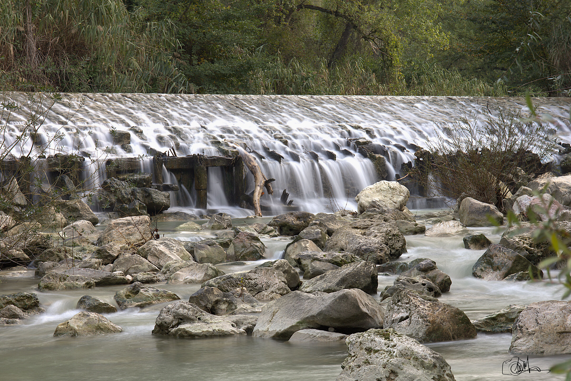 Naia River Silk Effect