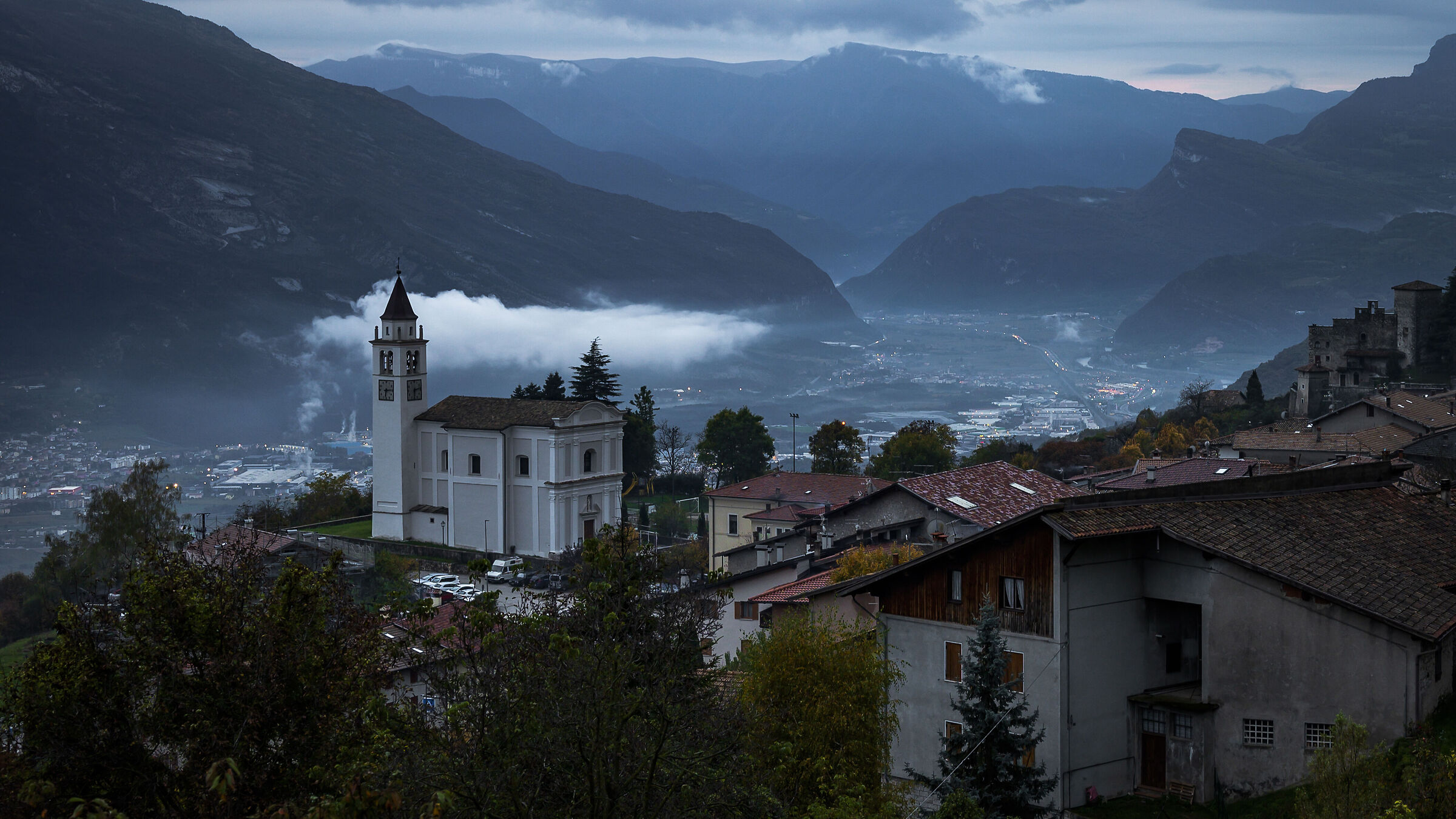 A balcony over the Adige Valley
