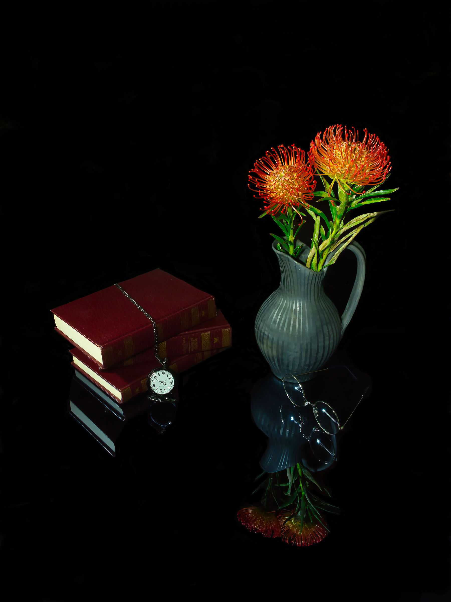 REFLECTION VASE