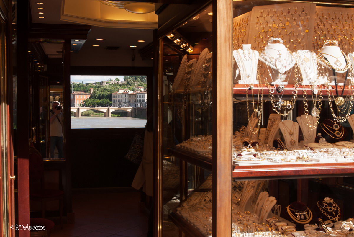 Ponte Vecchio, window and view
