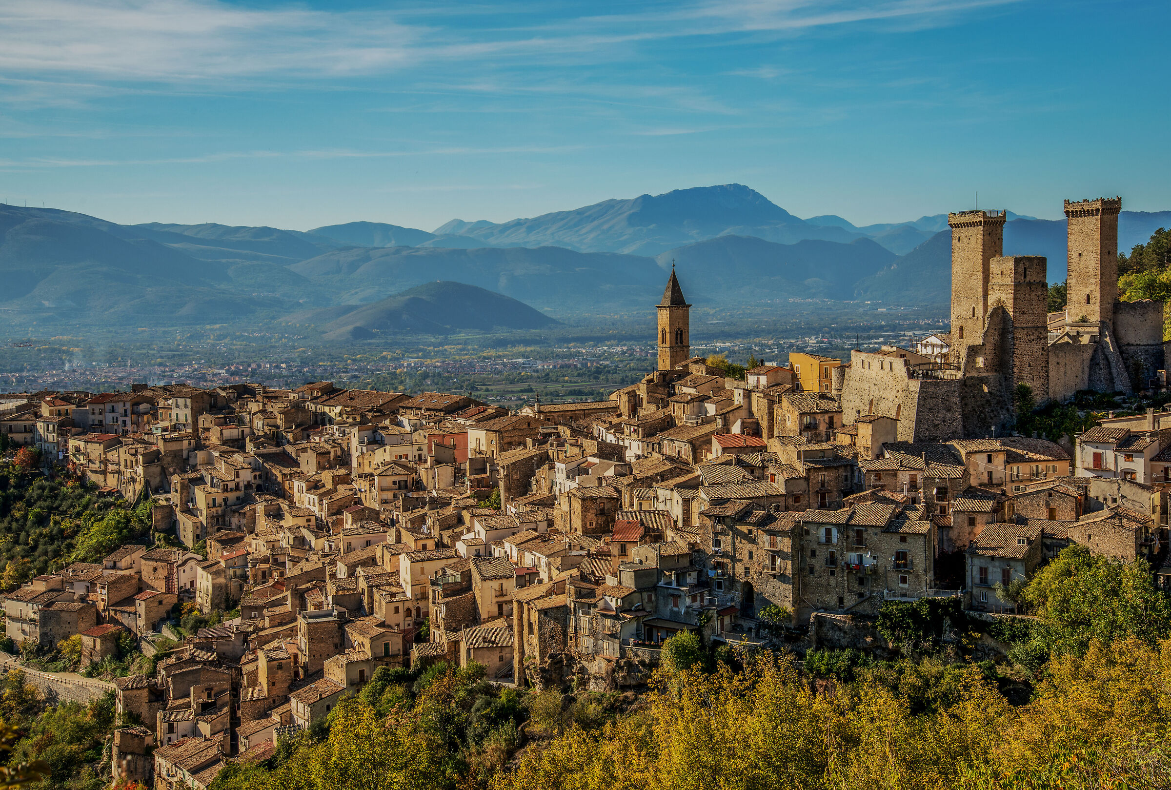 Pacentro in a postcard.