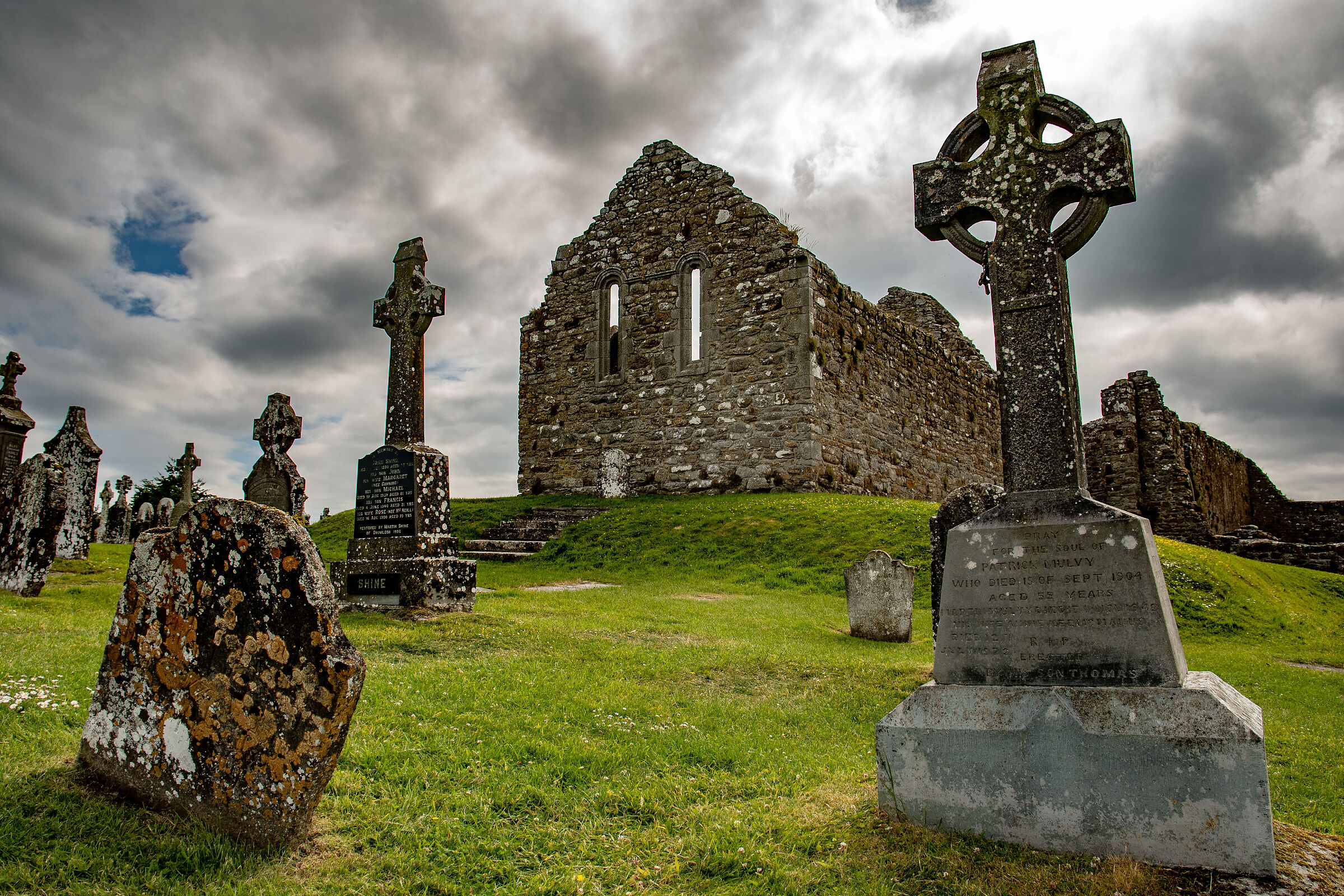 Clonmacnoise nel cuore dell'irlanda