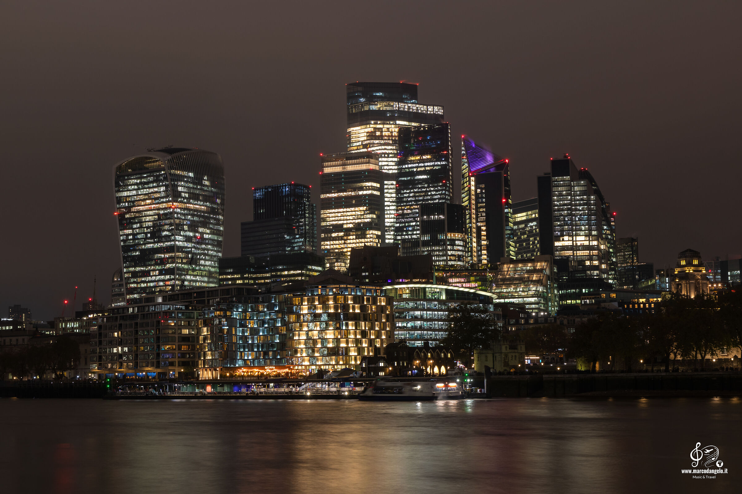 London skyline by night