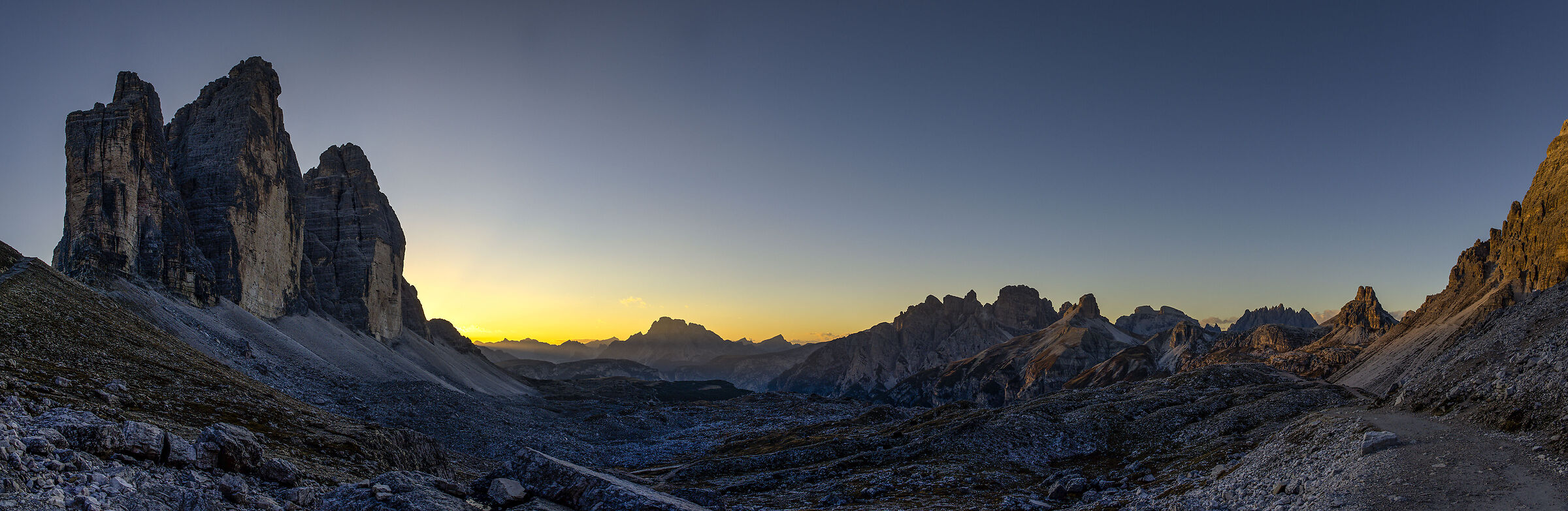 Last lights at the 3 peaks