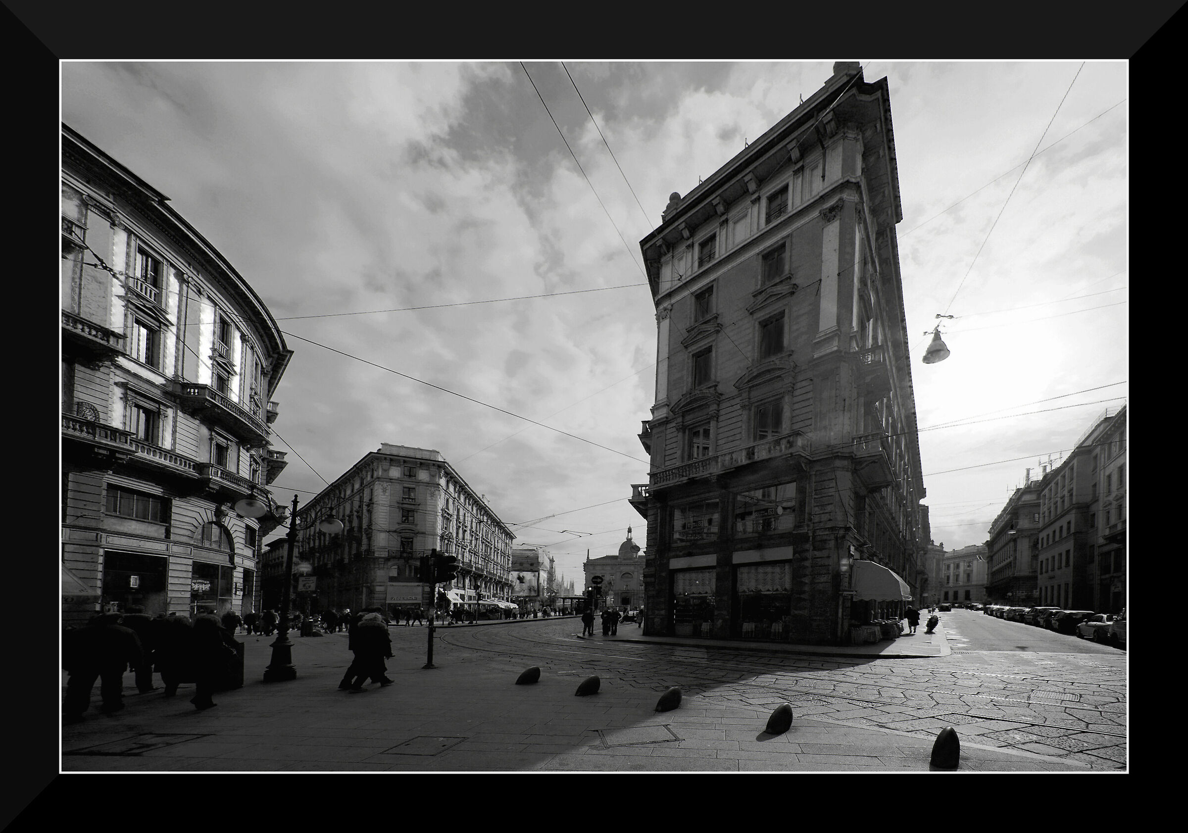 Milan via Meravigli