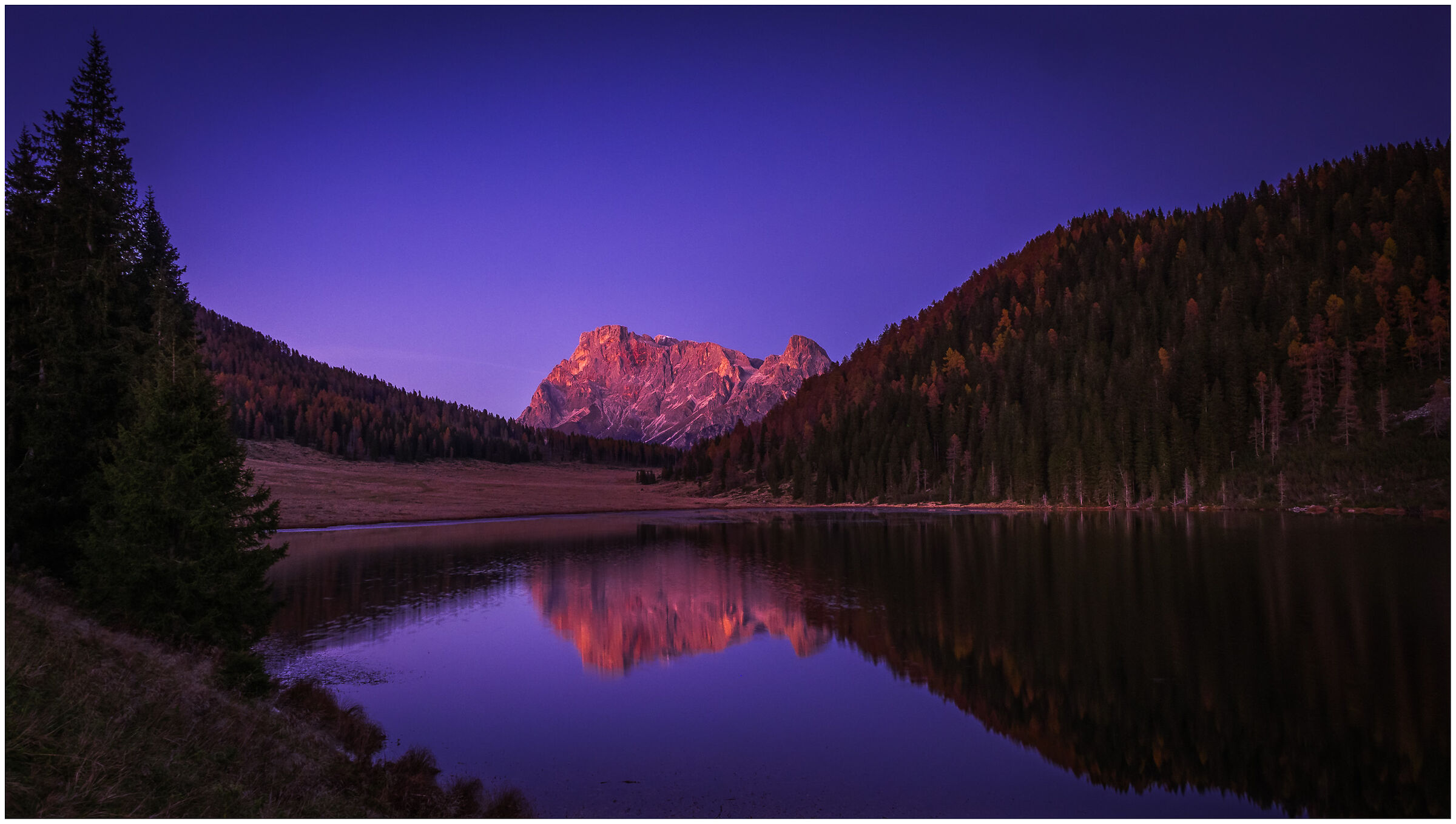 clear twilight at Lake Calaita