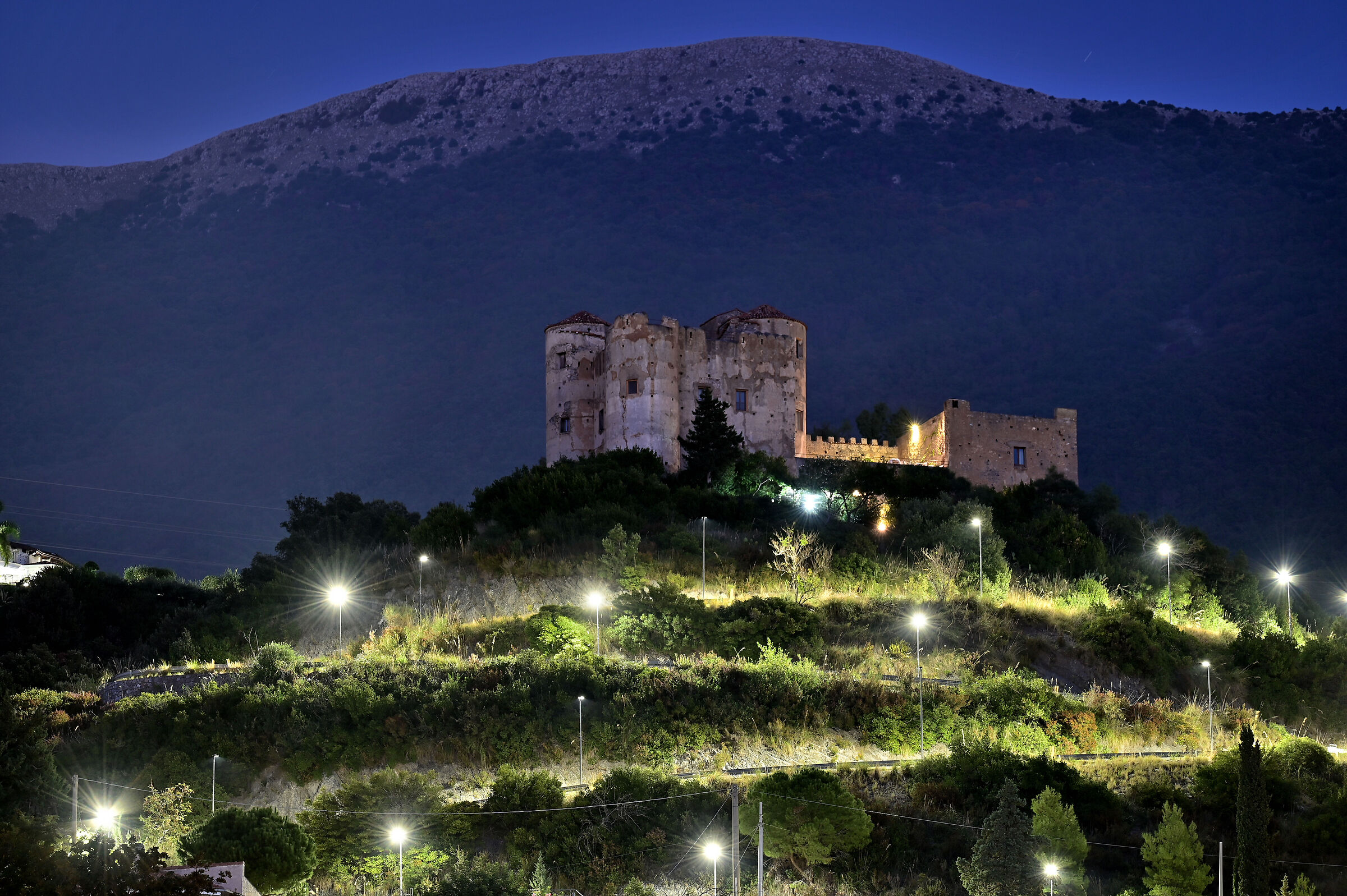 Fiuzzi Castle in Praia A Mare