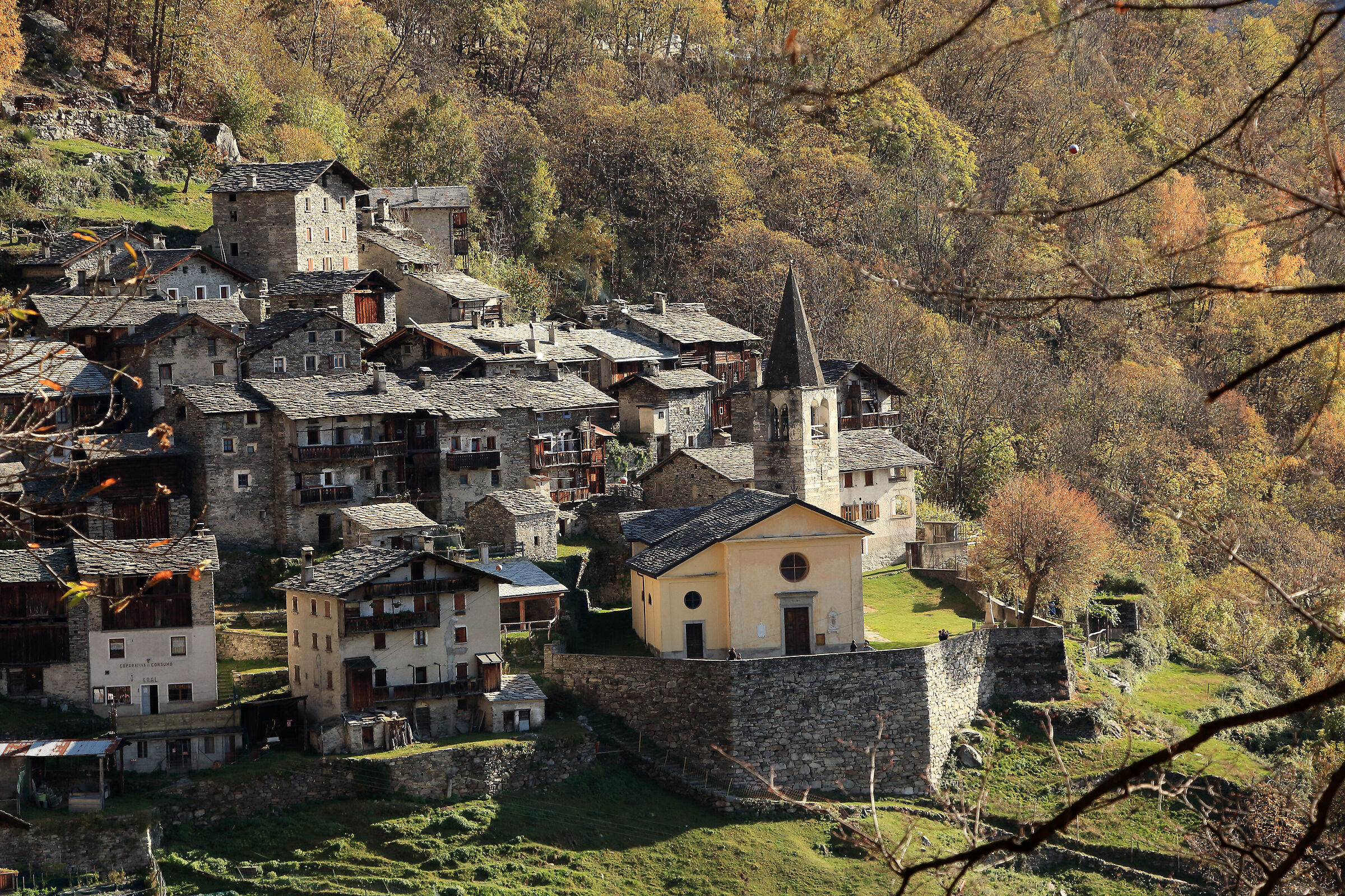Savogno - ancient village