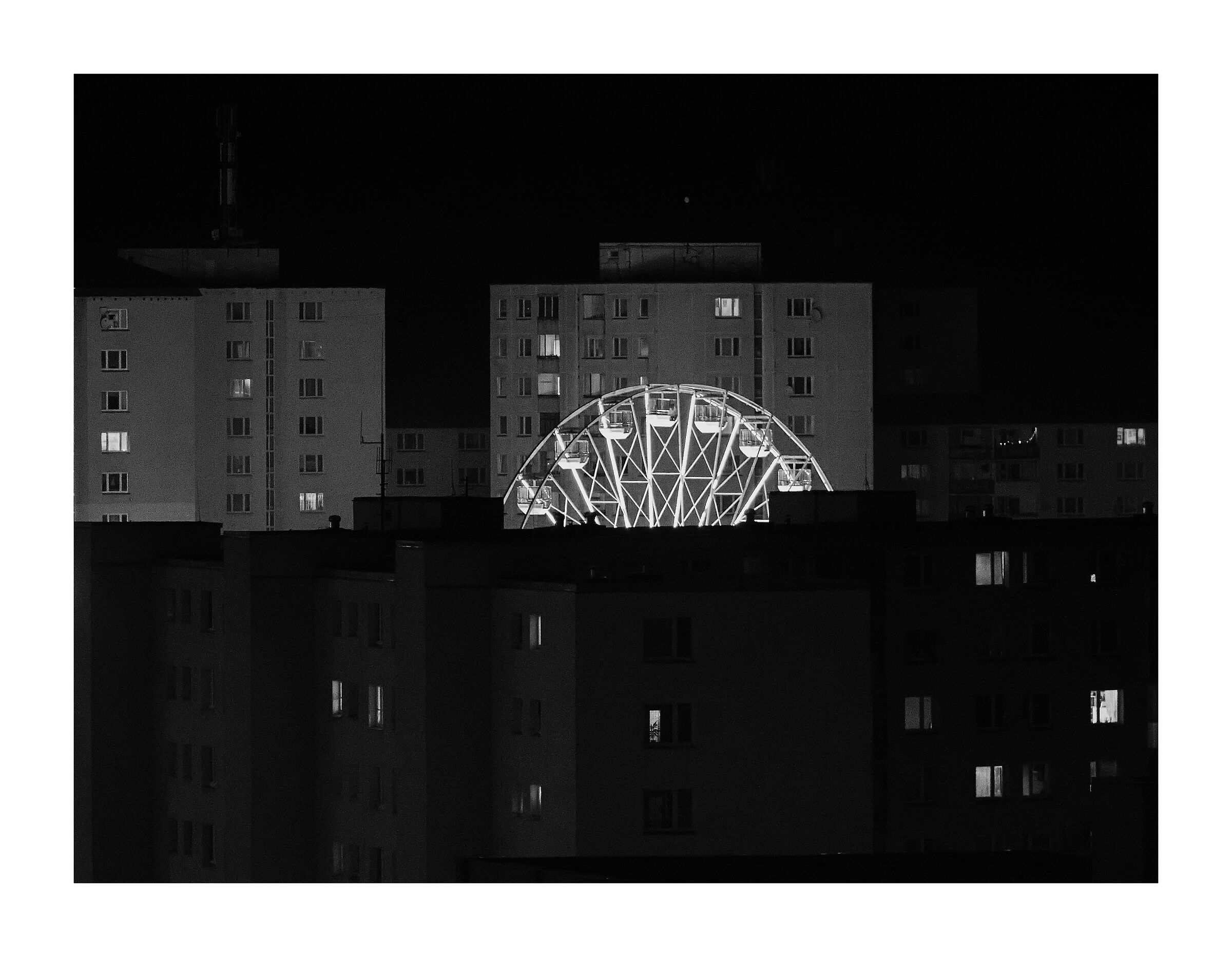 Apartment building and Ferris wheel