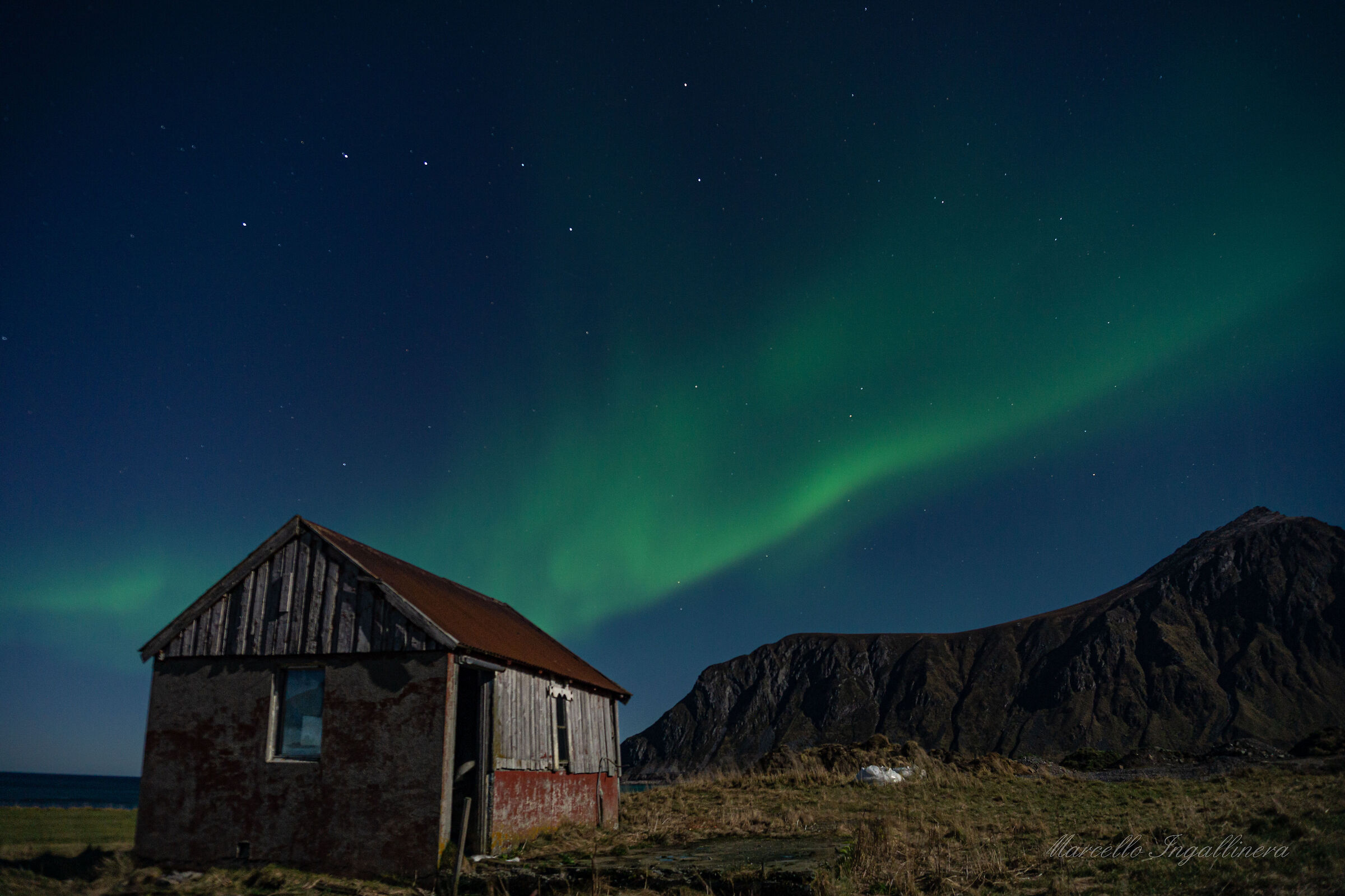 Casetta a Skagsanden beach con Aurora