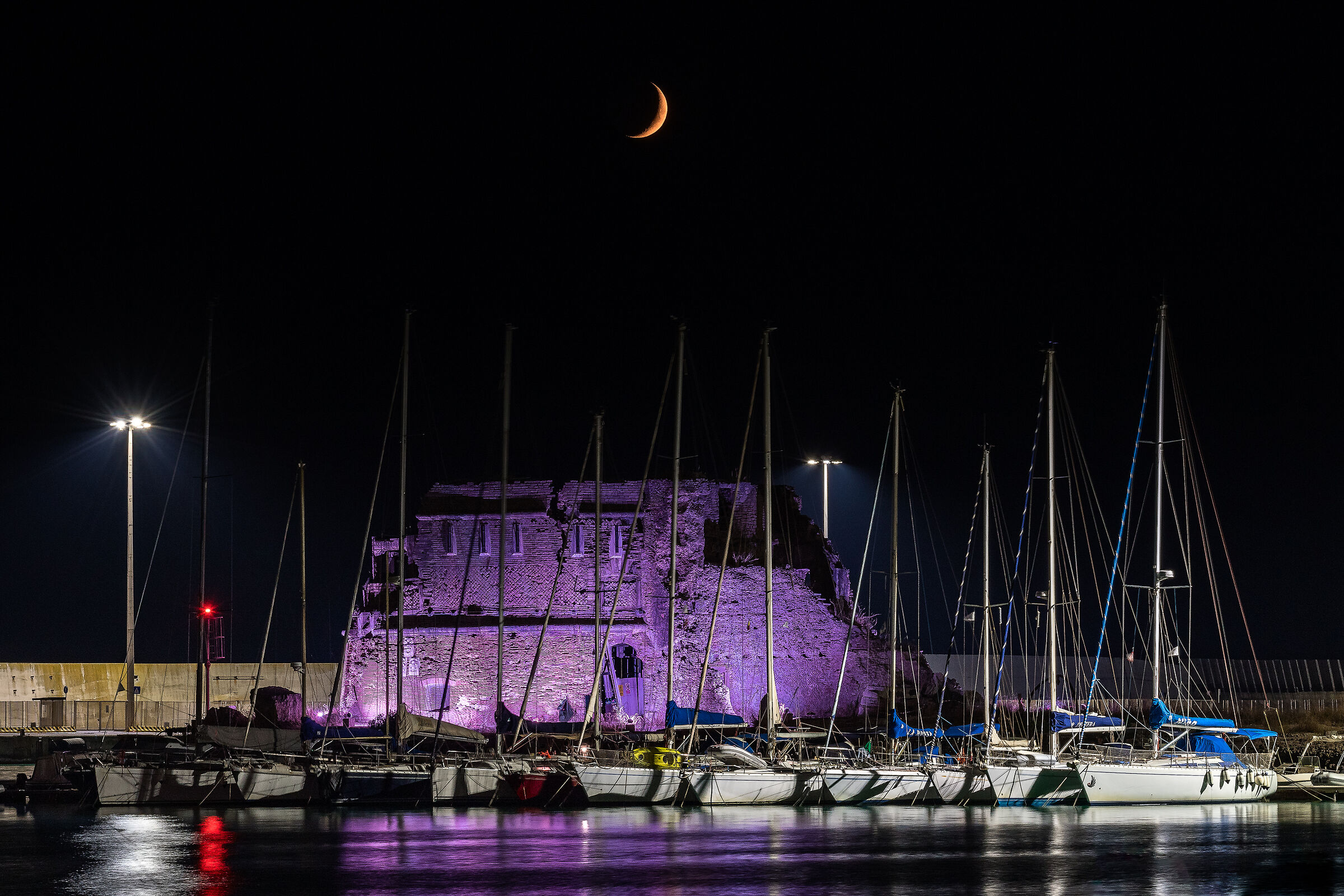 The Moon on the Pier