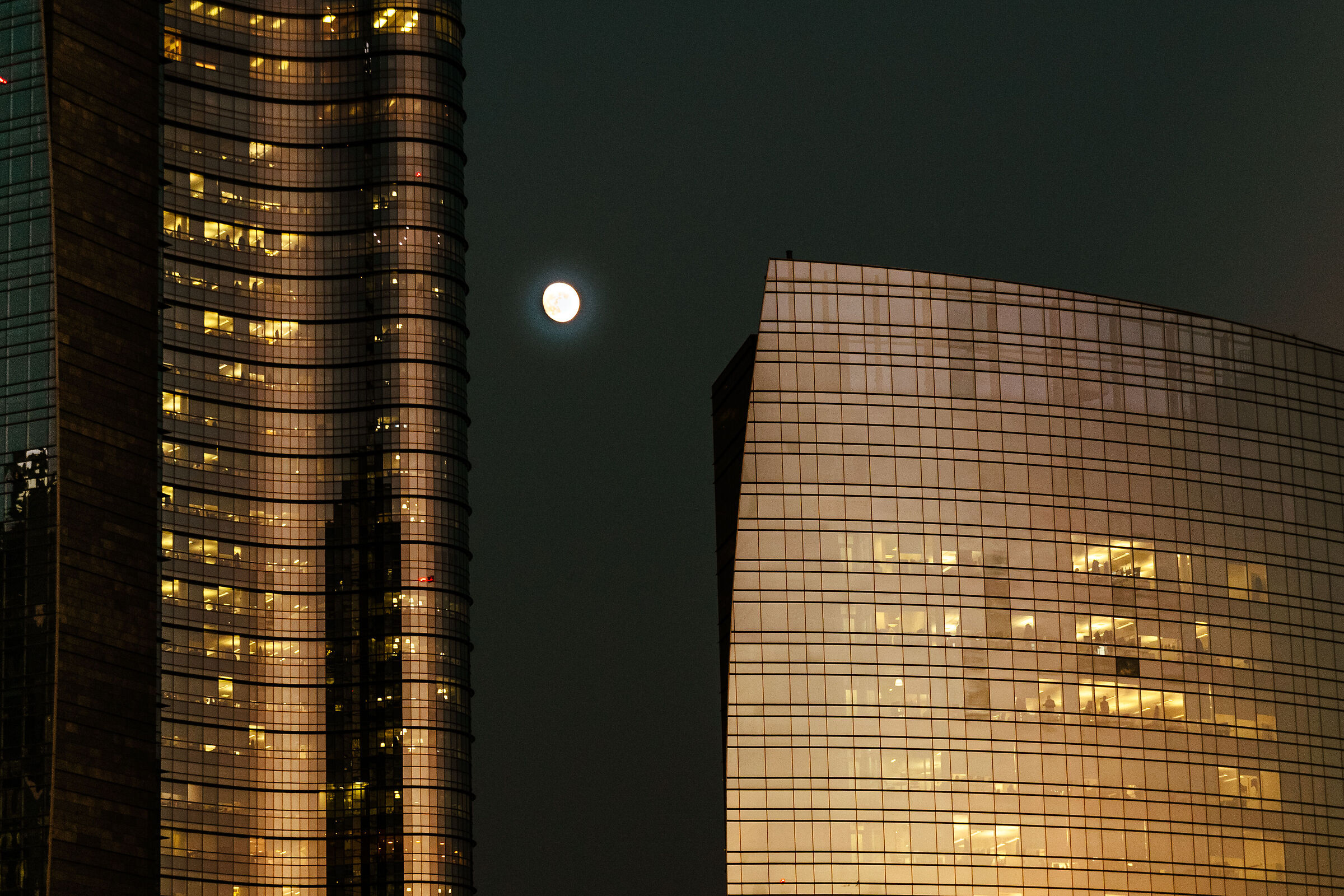 tramonto vs luna