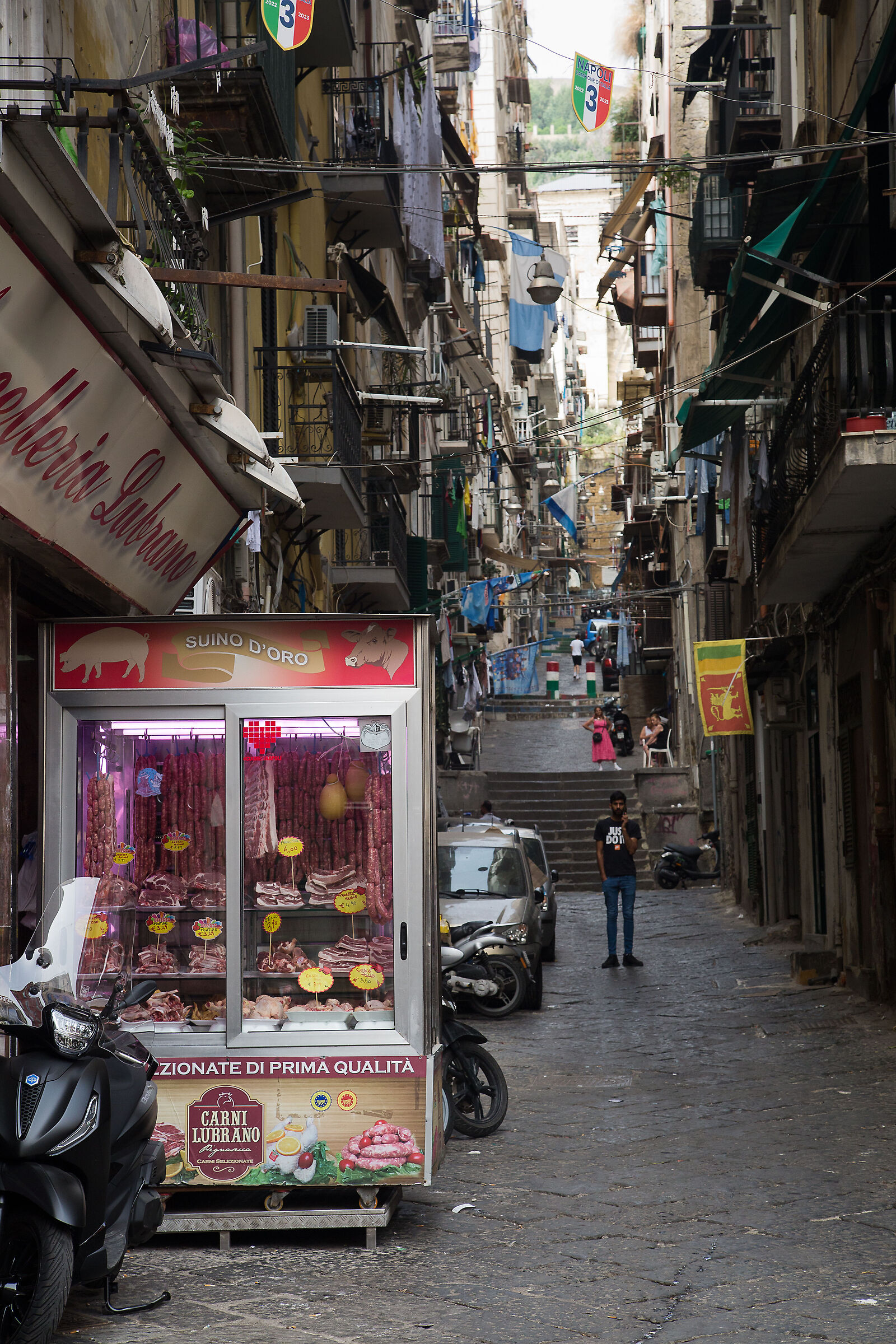 Neapolitan alleys