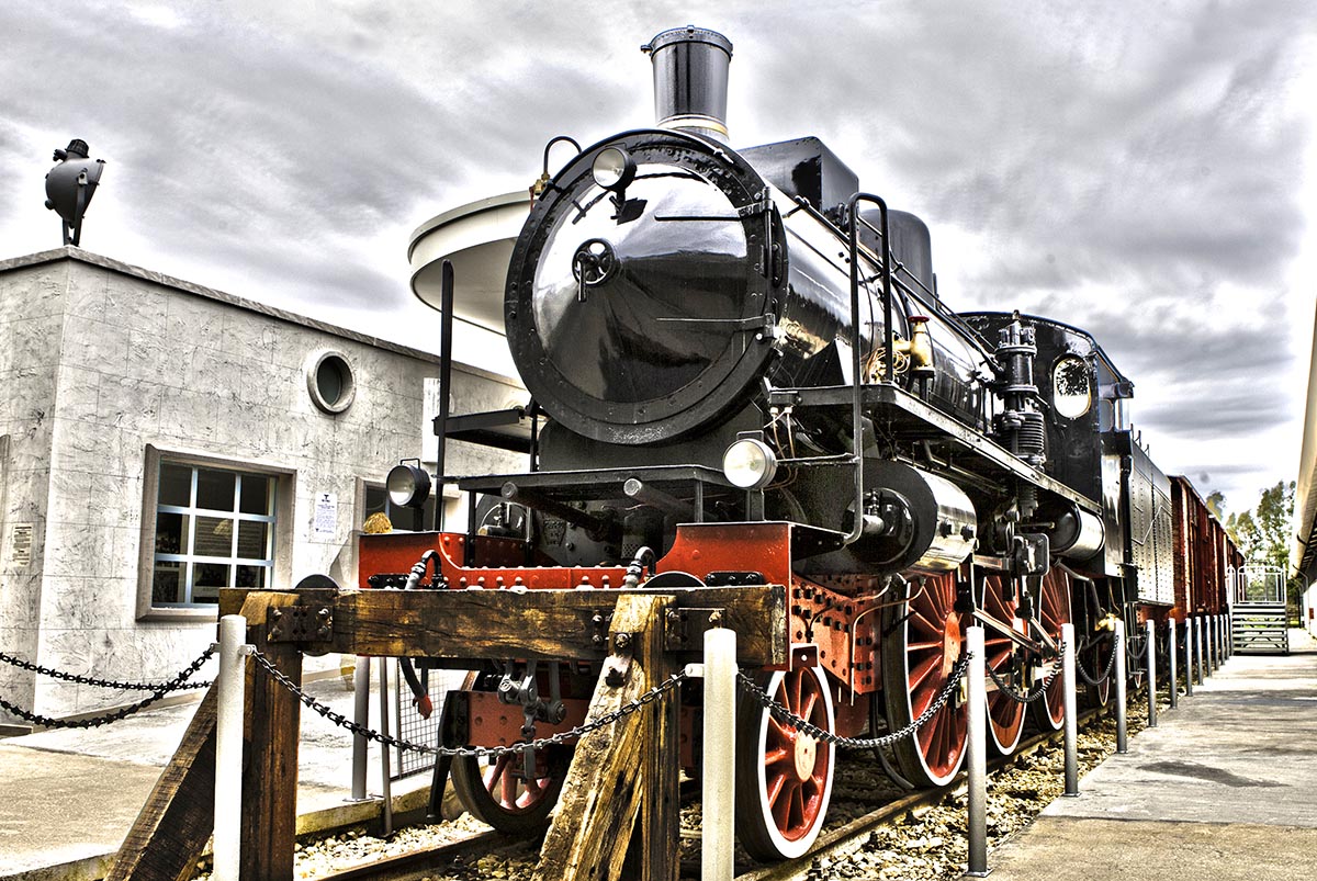 Locomotiva hdr 2