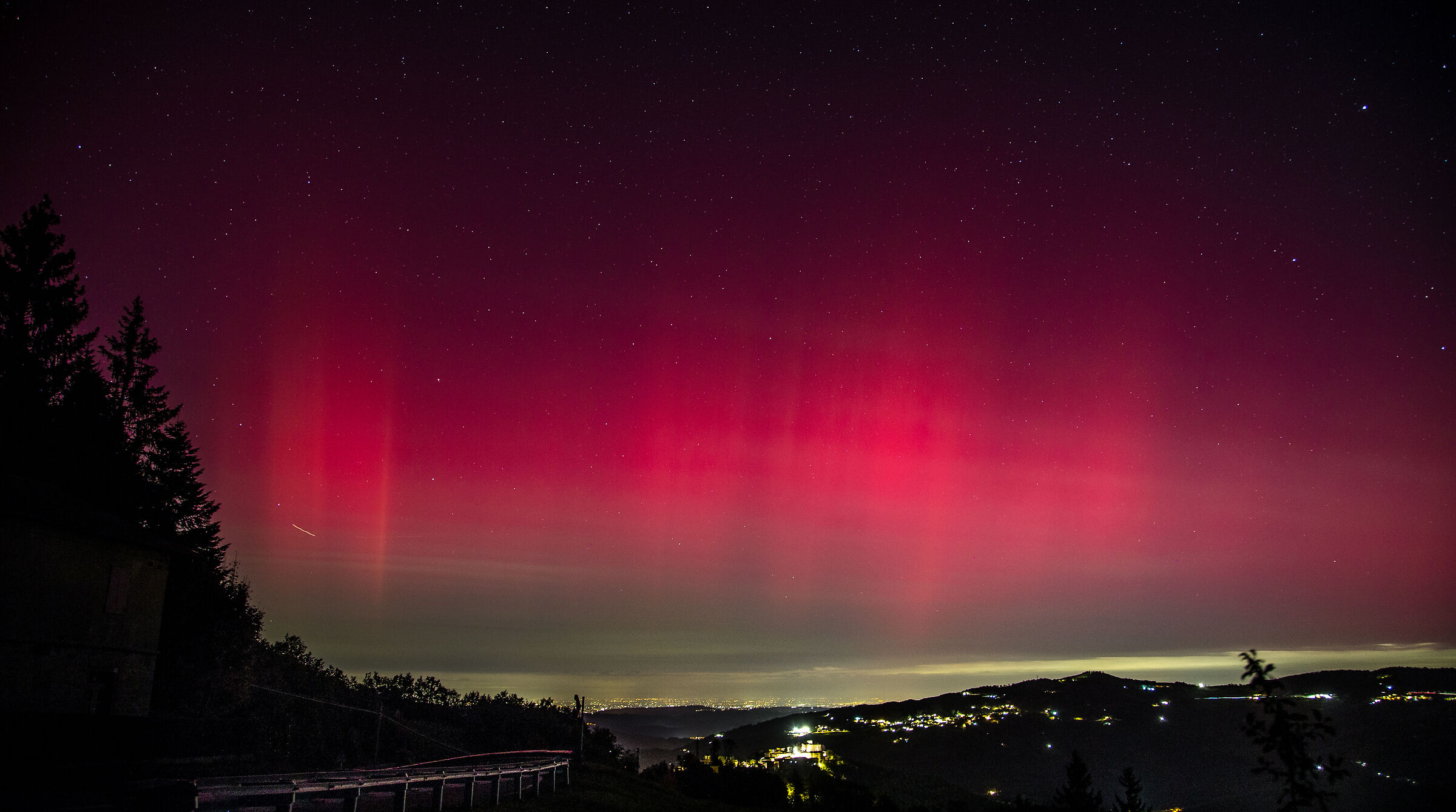 Aurora from the Modena Apennines