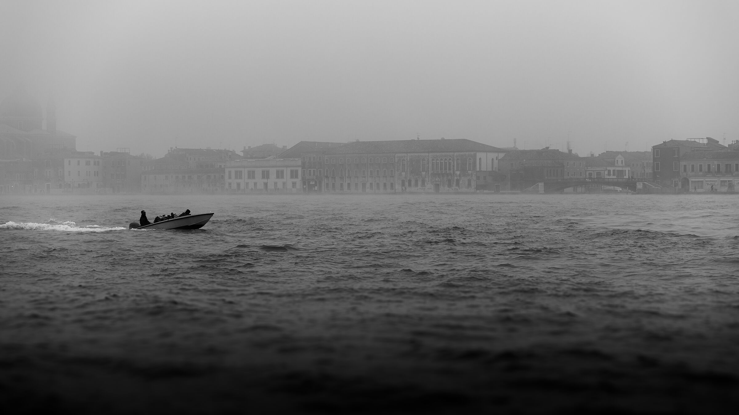 Venezia- il motoscafo