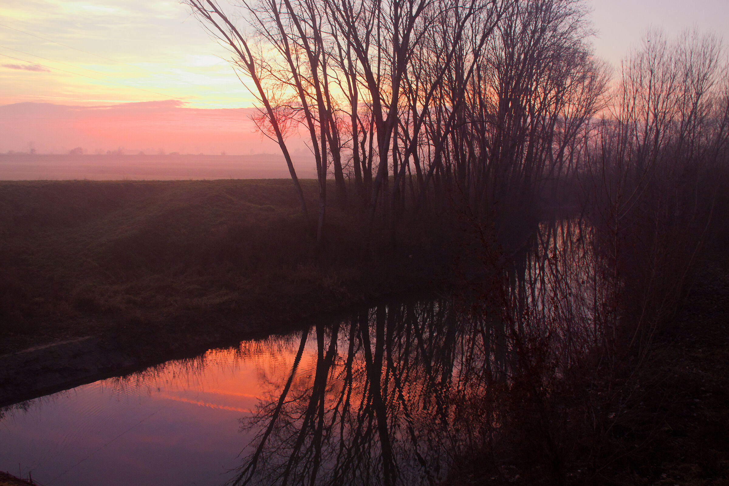Tramonto su Canale vigenzone, Cagnola (Pd)