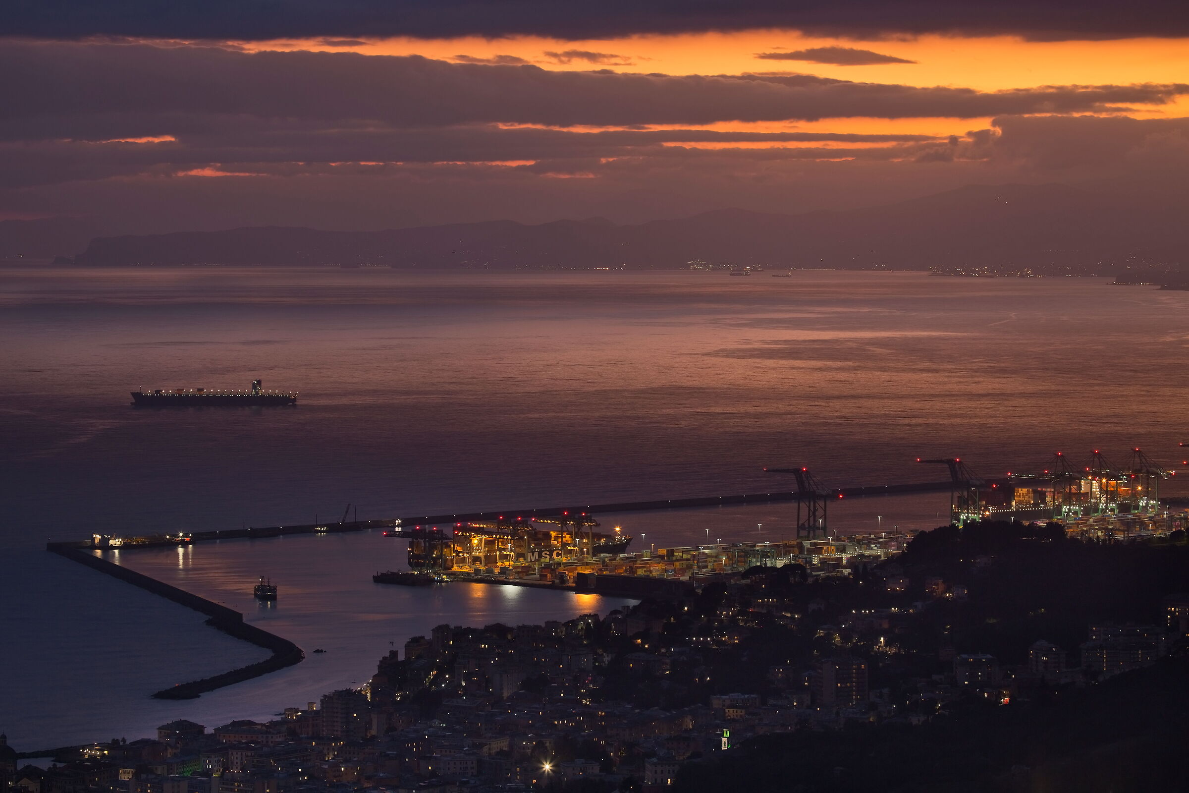 City, industry and sea