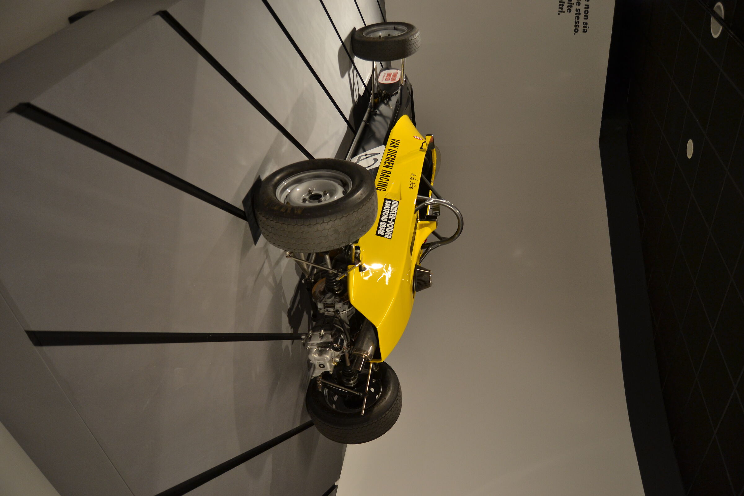Ford-RF81
