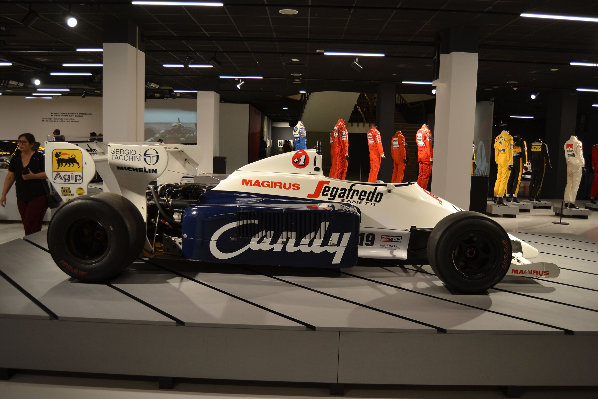 Toleman 84'