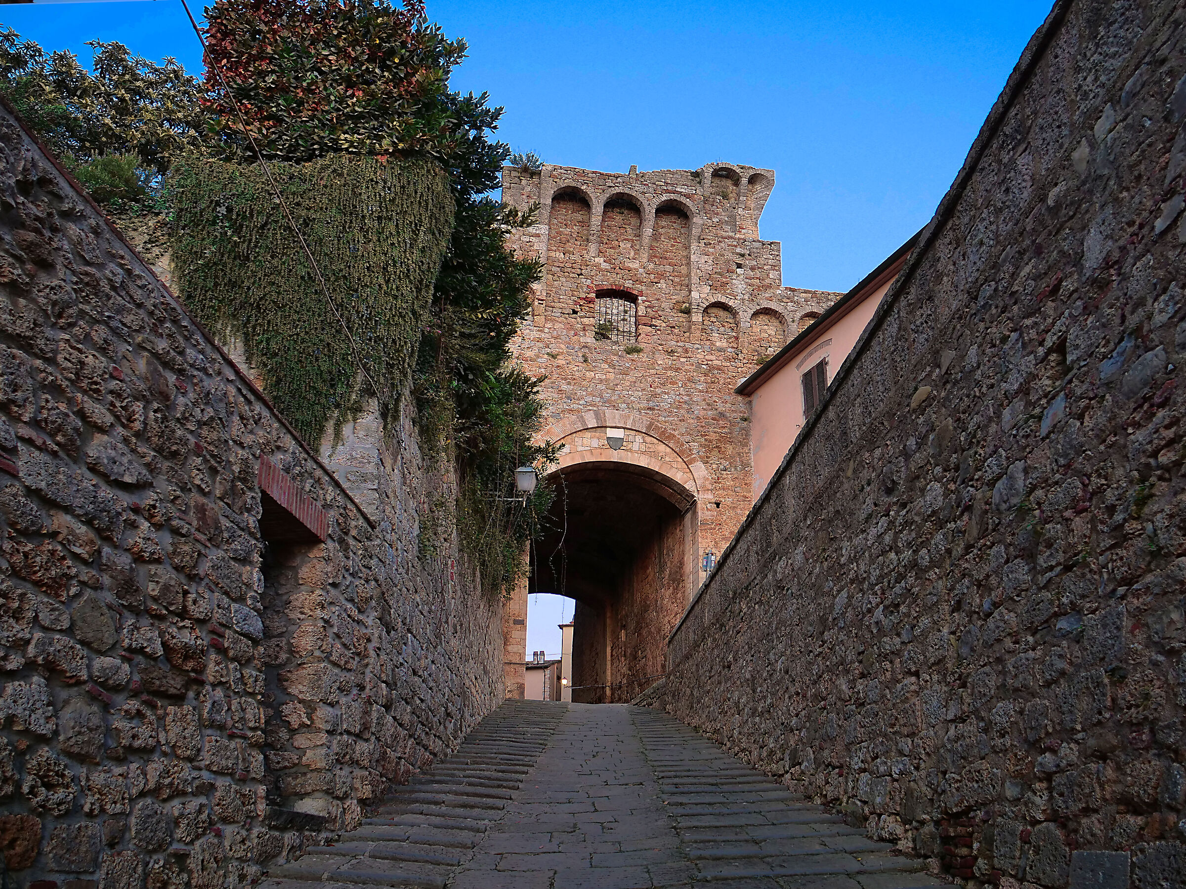 Porta alle Silici (Massa Marittima)