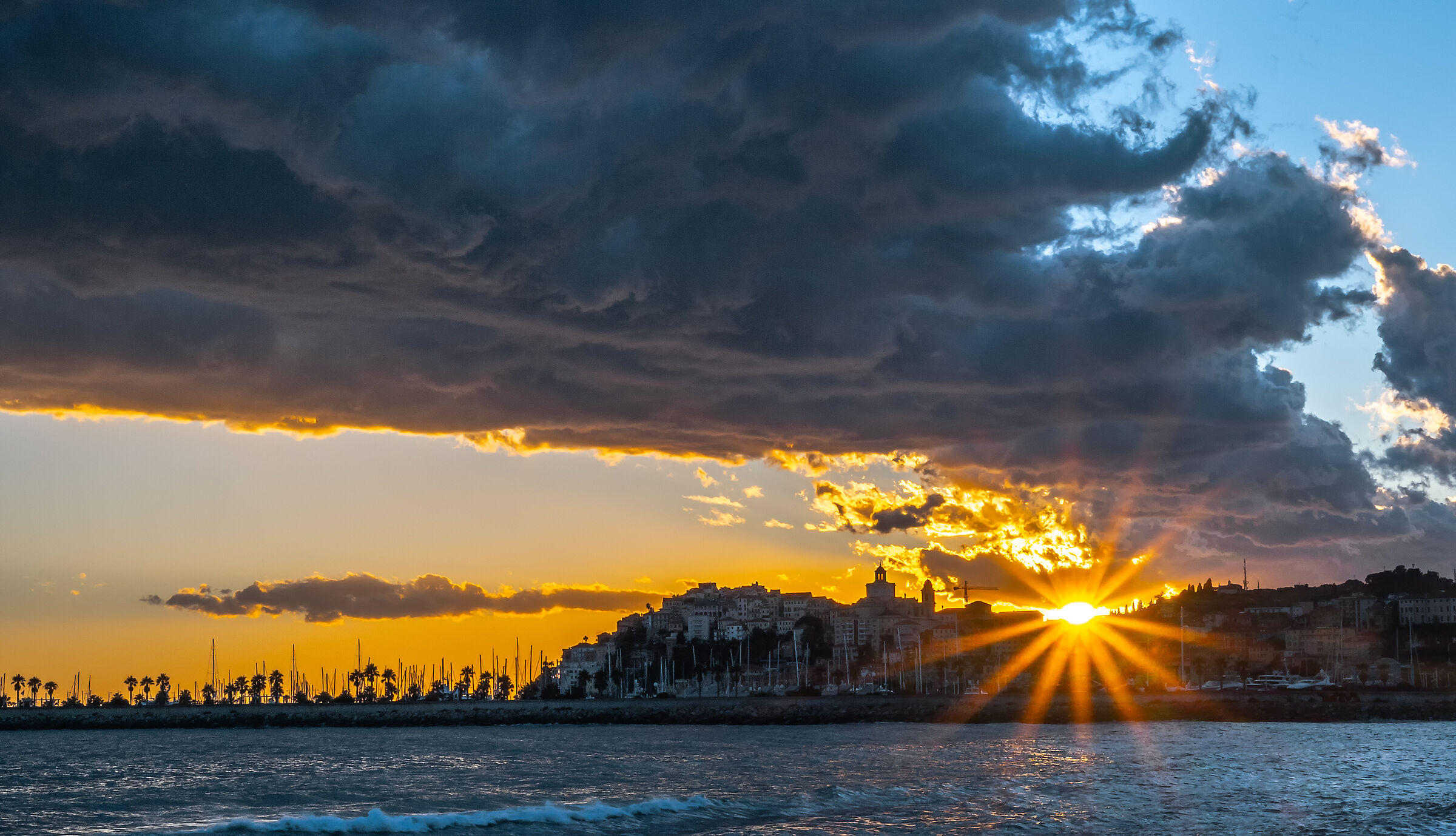 Porto Maurizio (Imperia)