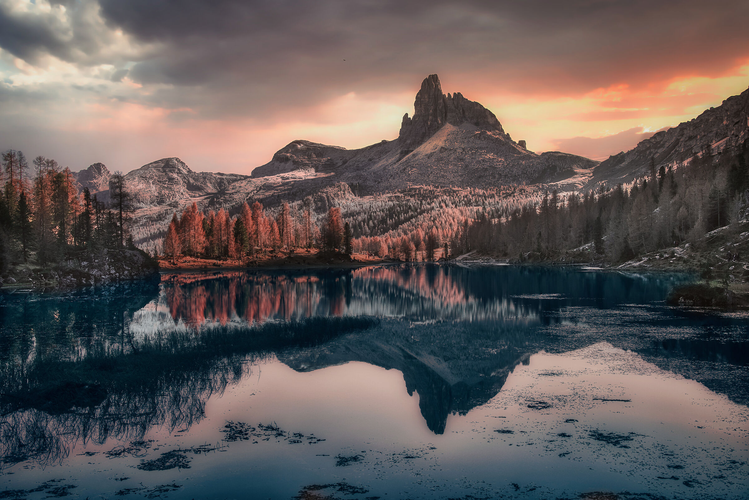 Lake Pillowcase at sunset