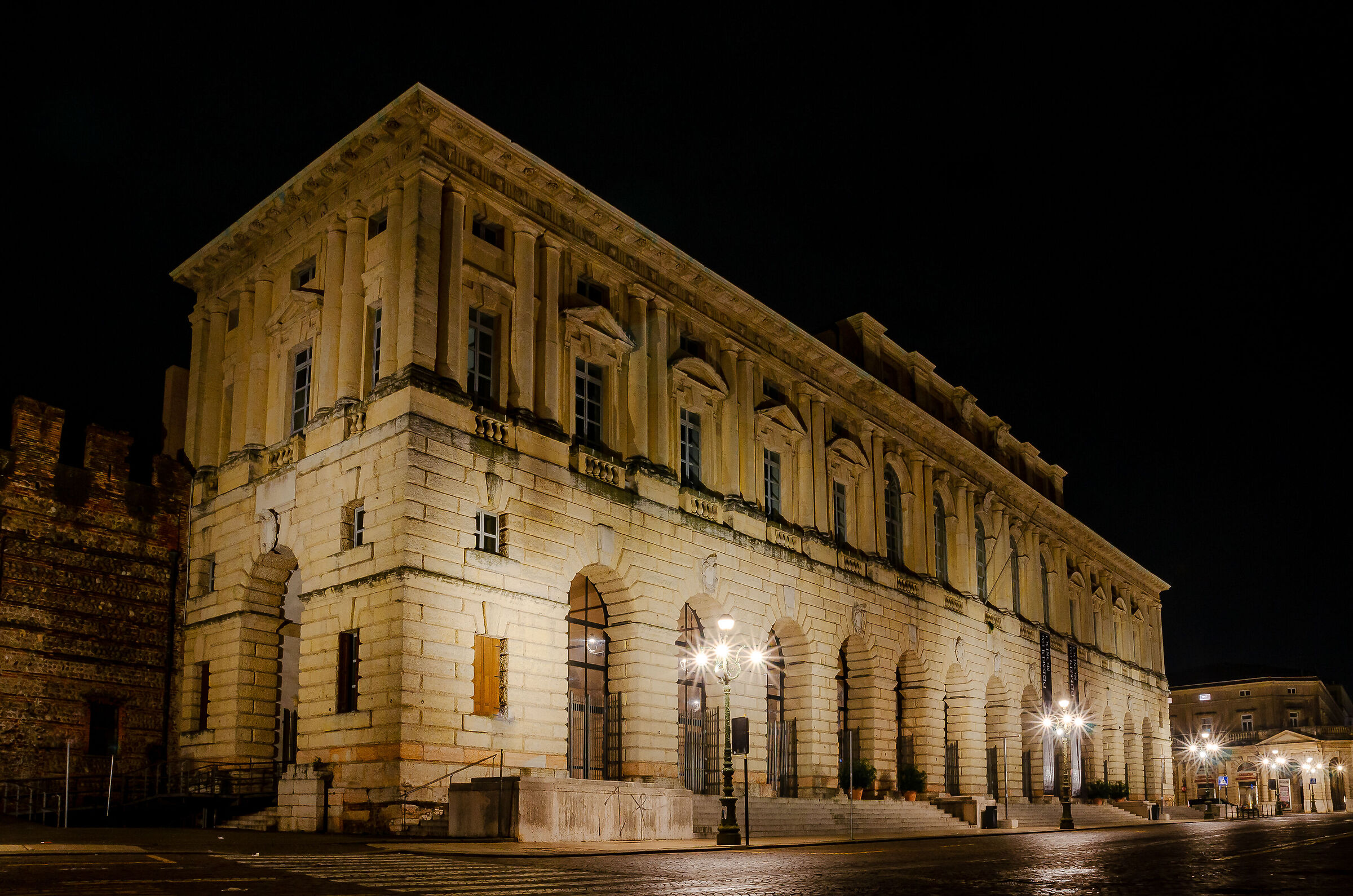 Palazzo della Gran Guardia, Verona
