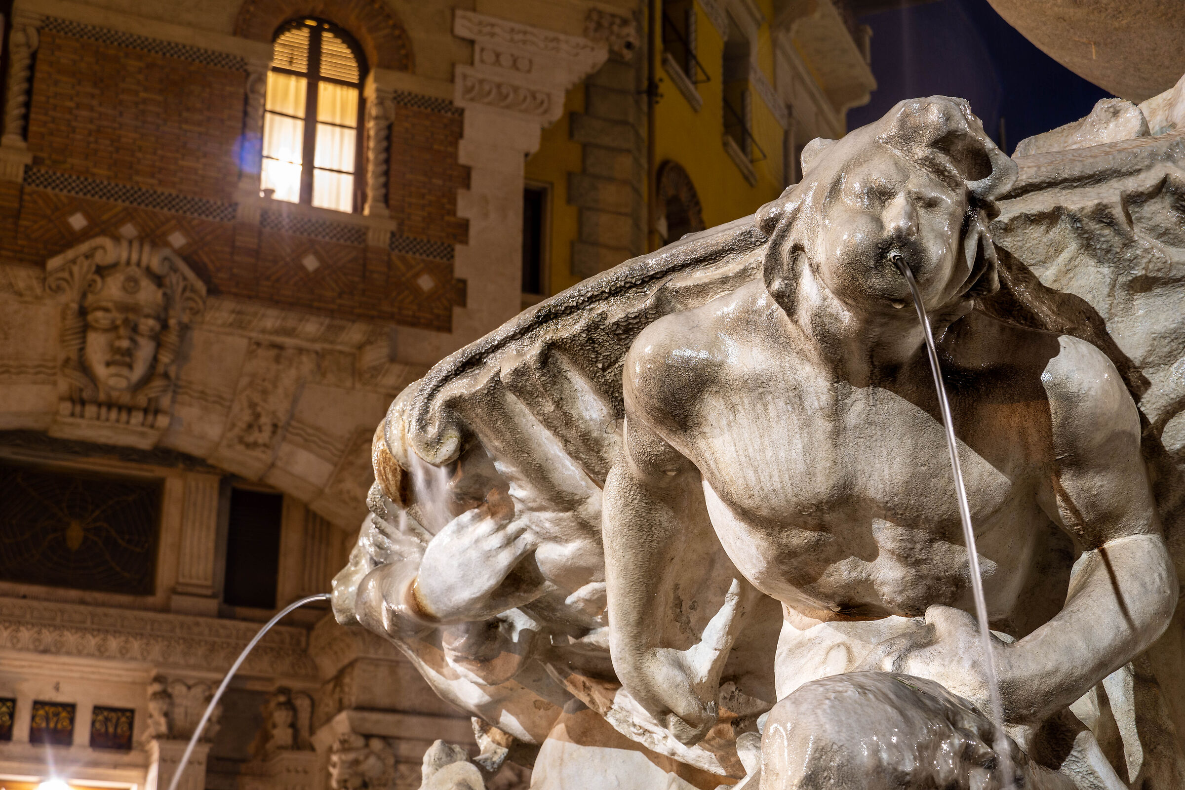 Fountain of the frogs - Coppedè district