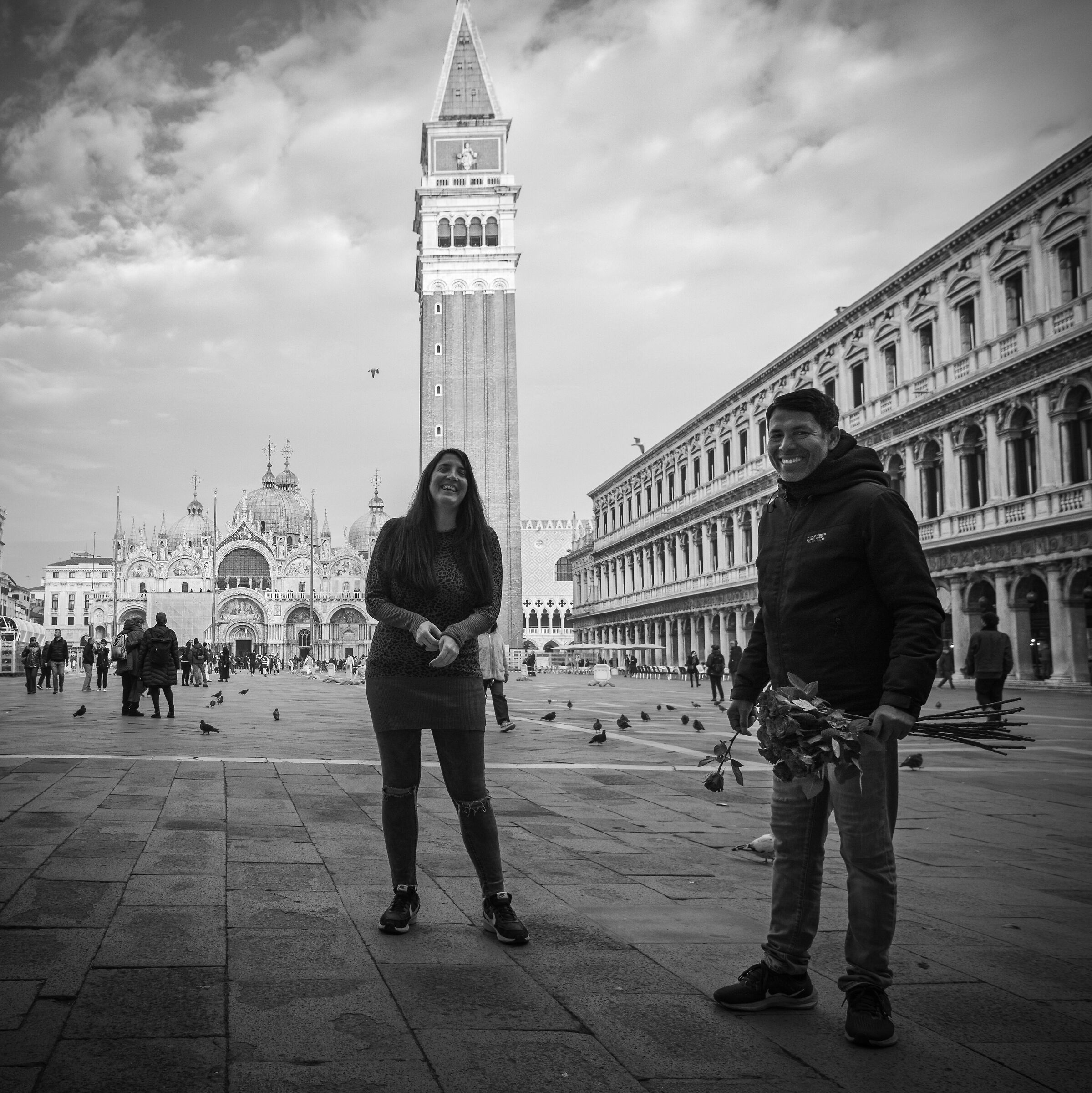 Venezia - Piazza San Marco - Il venditore di rose