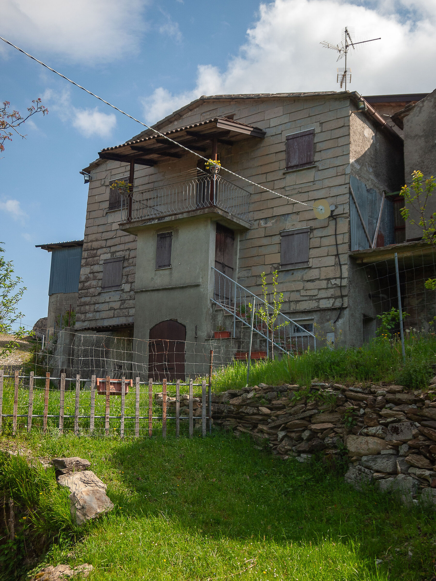 Lunga, a hamlet of Montebruno