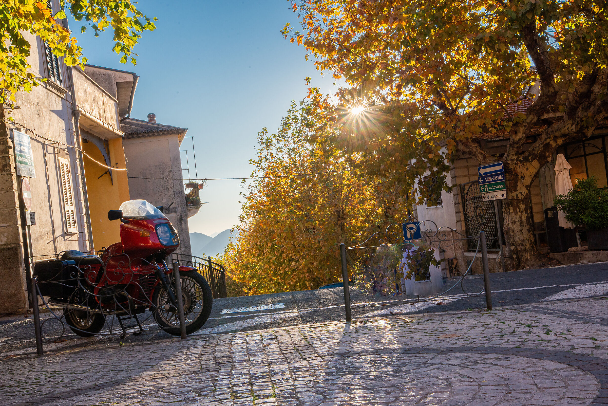La moto in autunno...