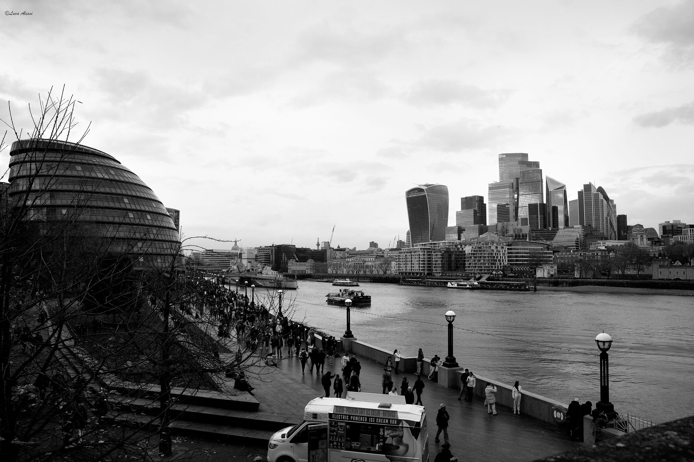 The Thames and the City