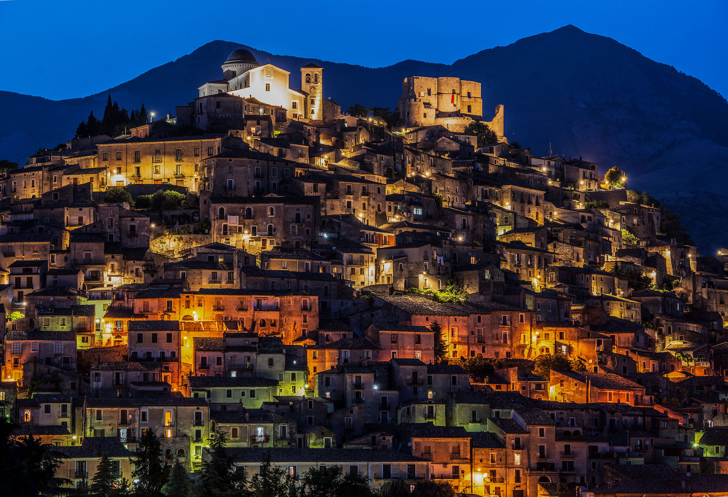 l'ora blu di Morano Calabro.