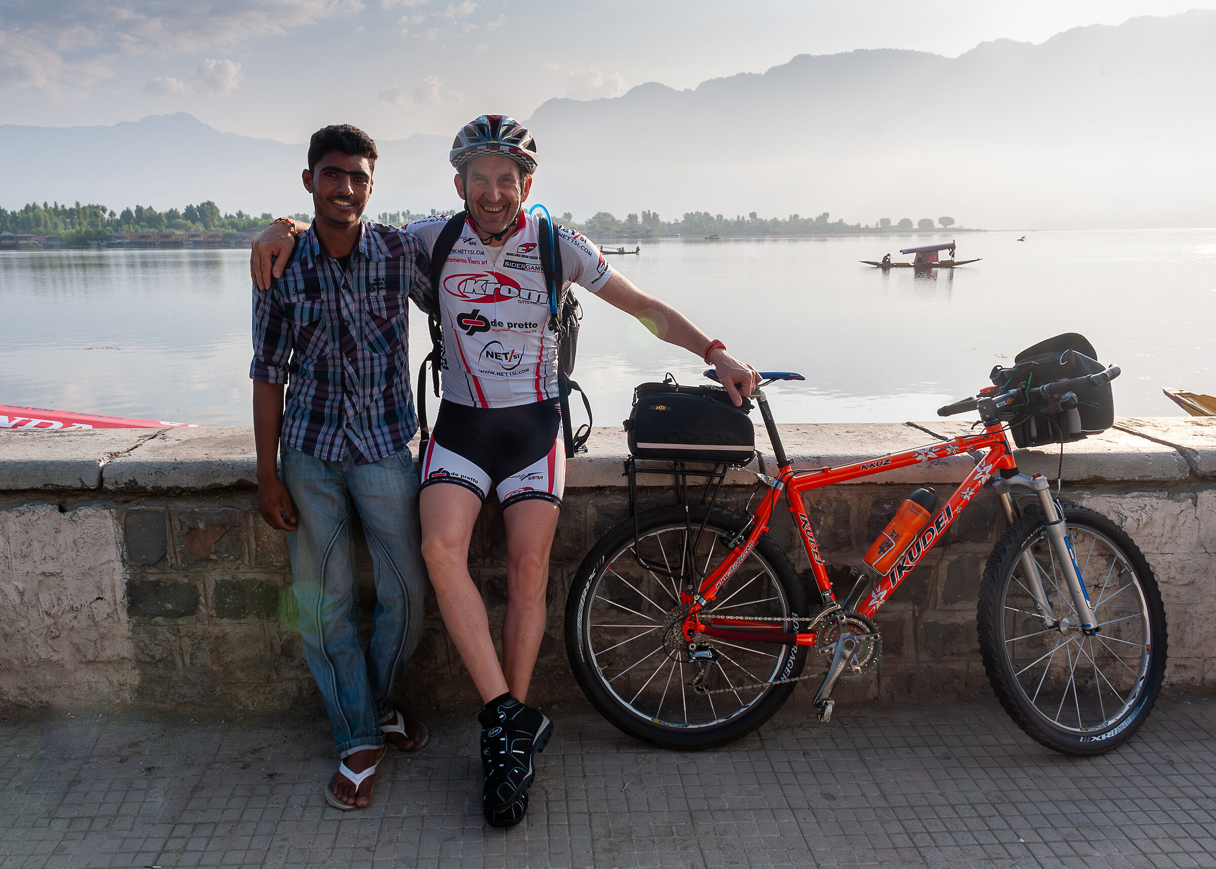 Singh+ReyOk+photographer's bike