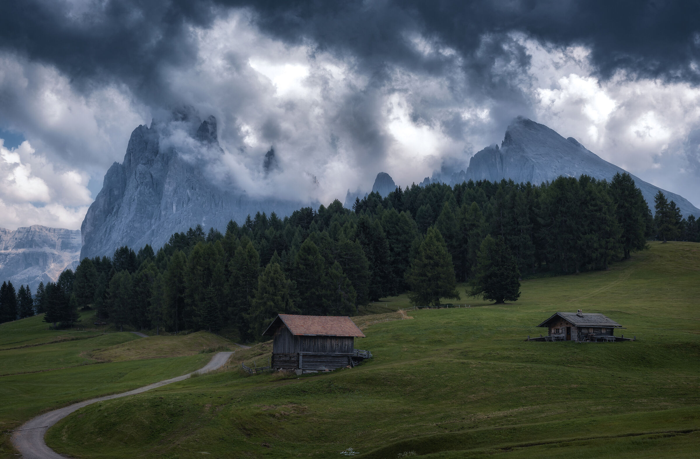 Un' Alpe di Siusi tempestosa