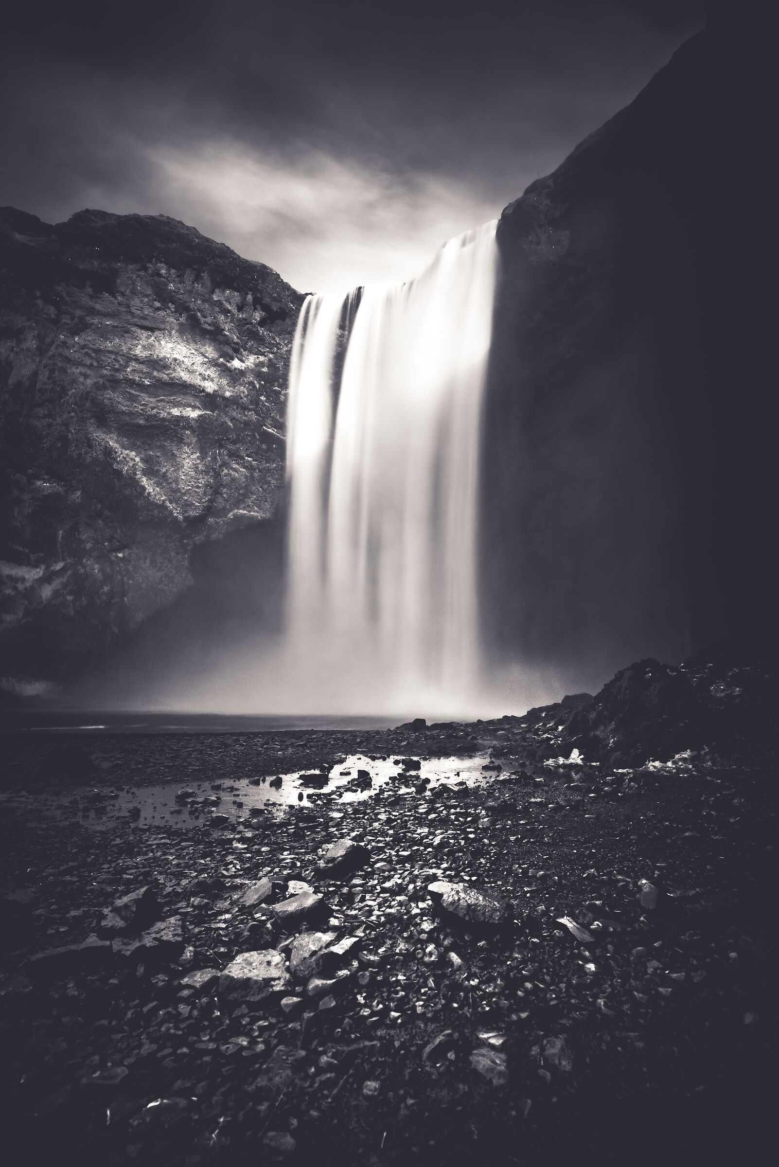 Skogafoss B&W