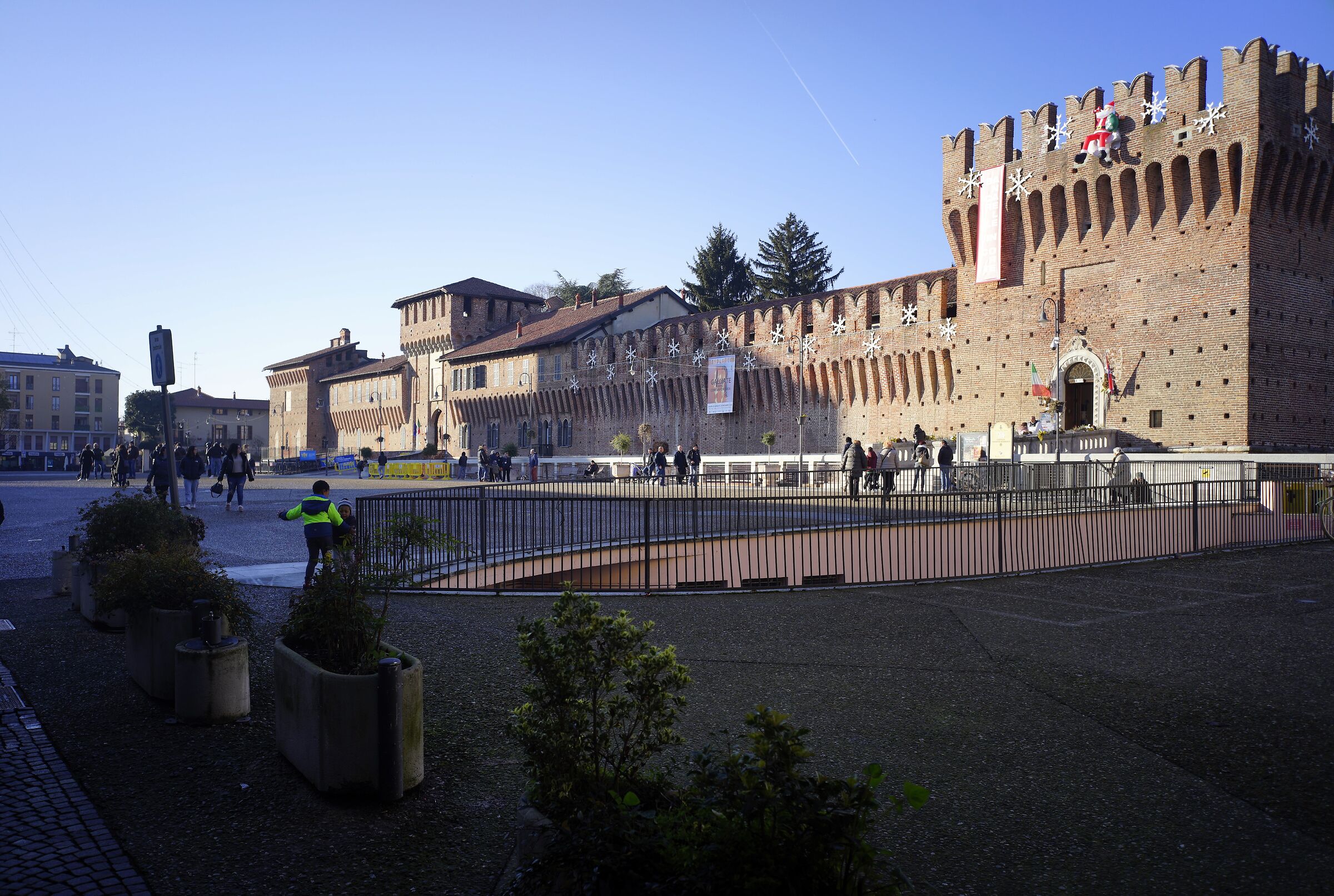 viata della piazza castello