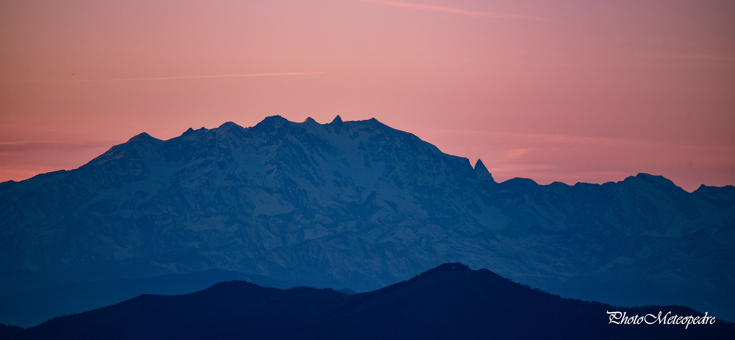 Il "Rosa" al tramonto