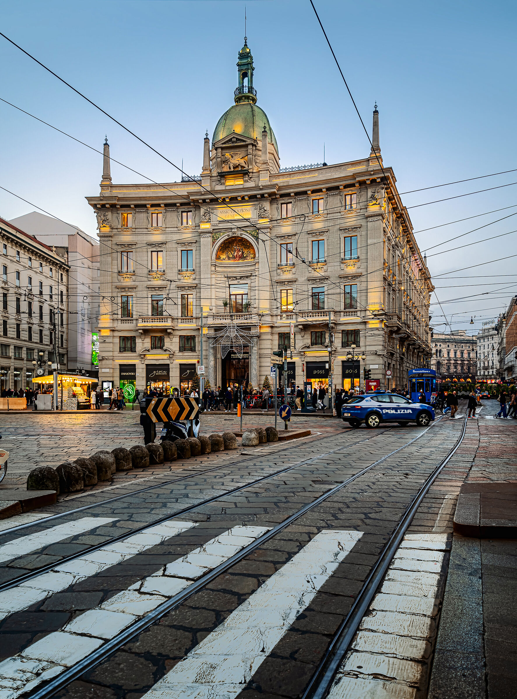 piazza cordusio Milano