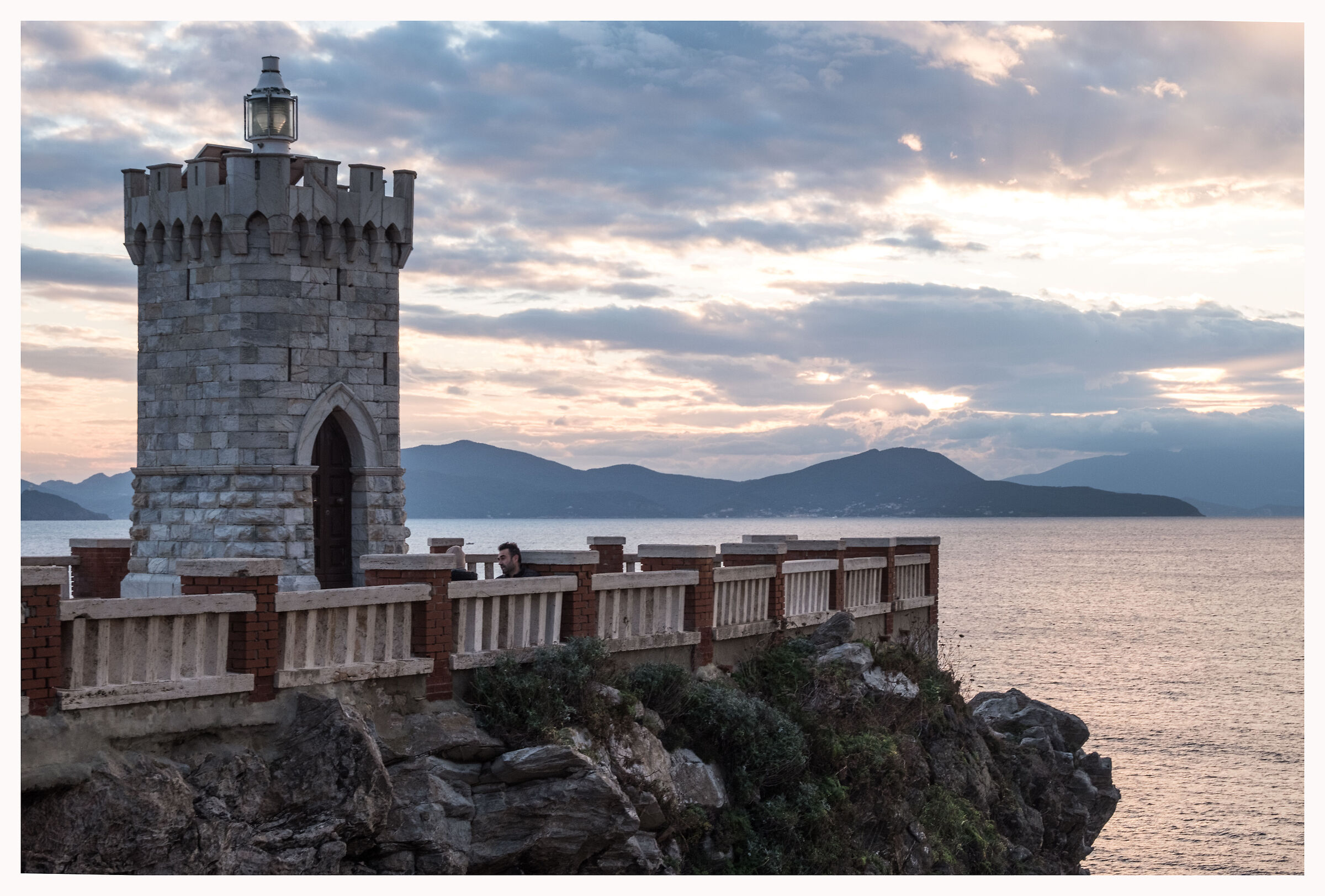 A terrace overlooking the sea Piazza Bovio Piombino