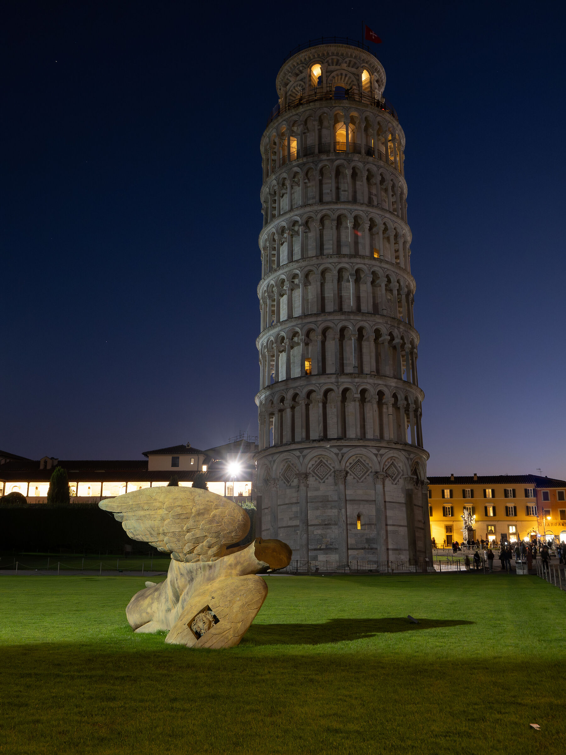 Torre di Pisa al tramonto