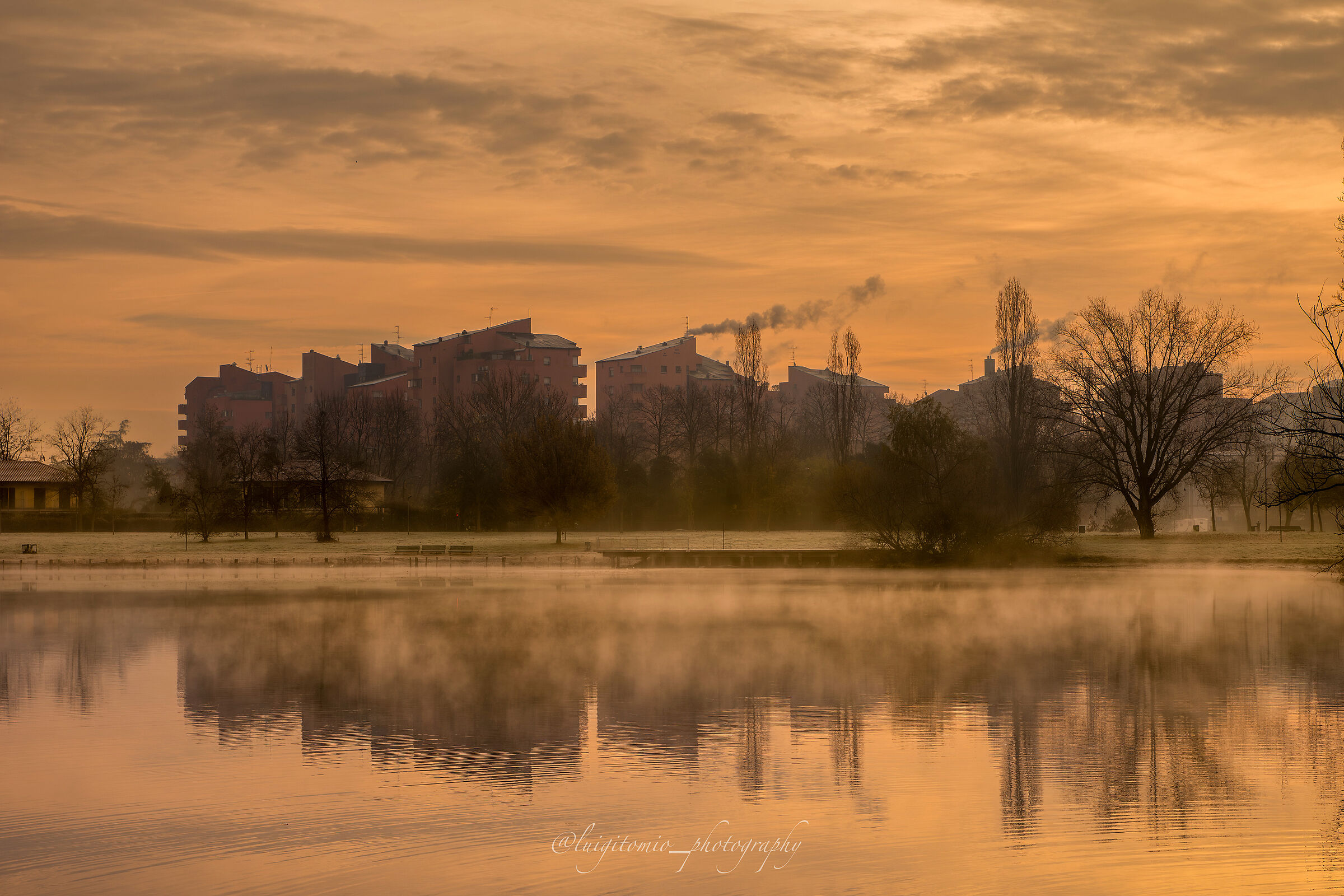 Milano, l'alba di Sant Ambroeus