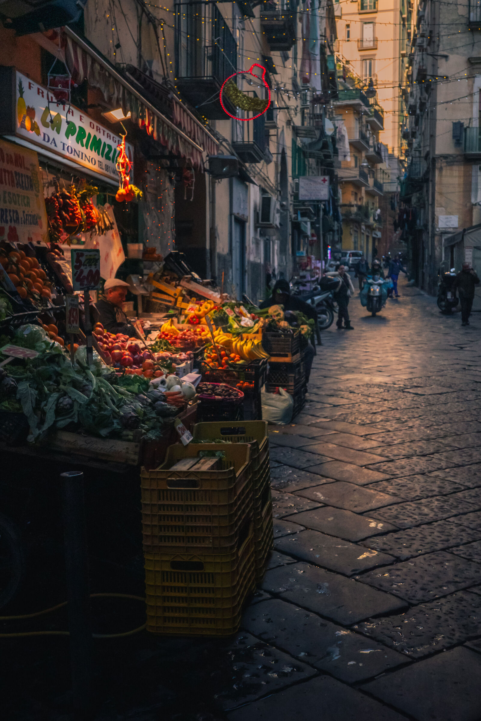 Through the streets of Naples