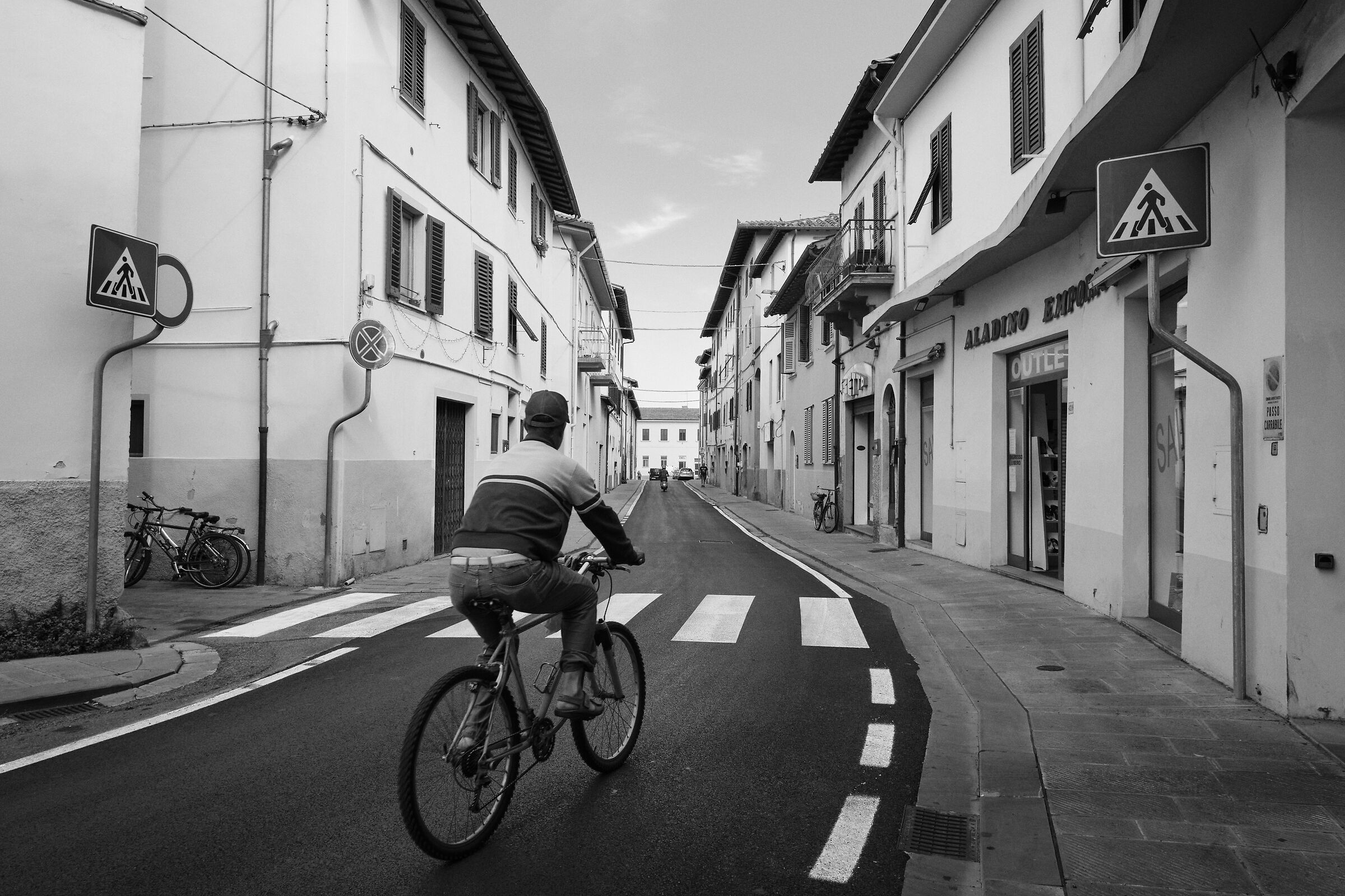 Strada di paese