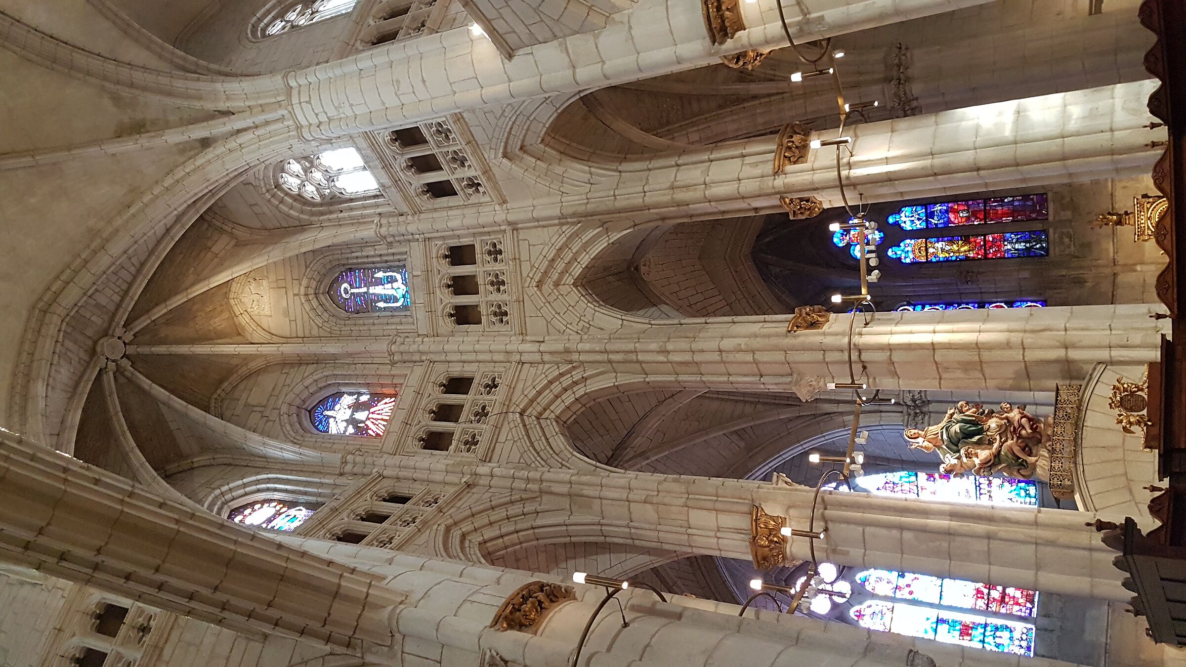 Viaggio nella Catedral de Santa Maria a Vitoria Gasteiz