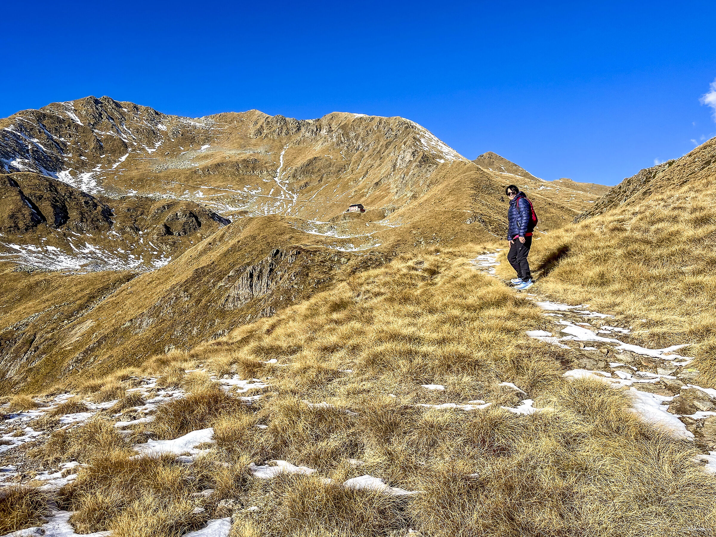 Summit and Torsoleto refuge
